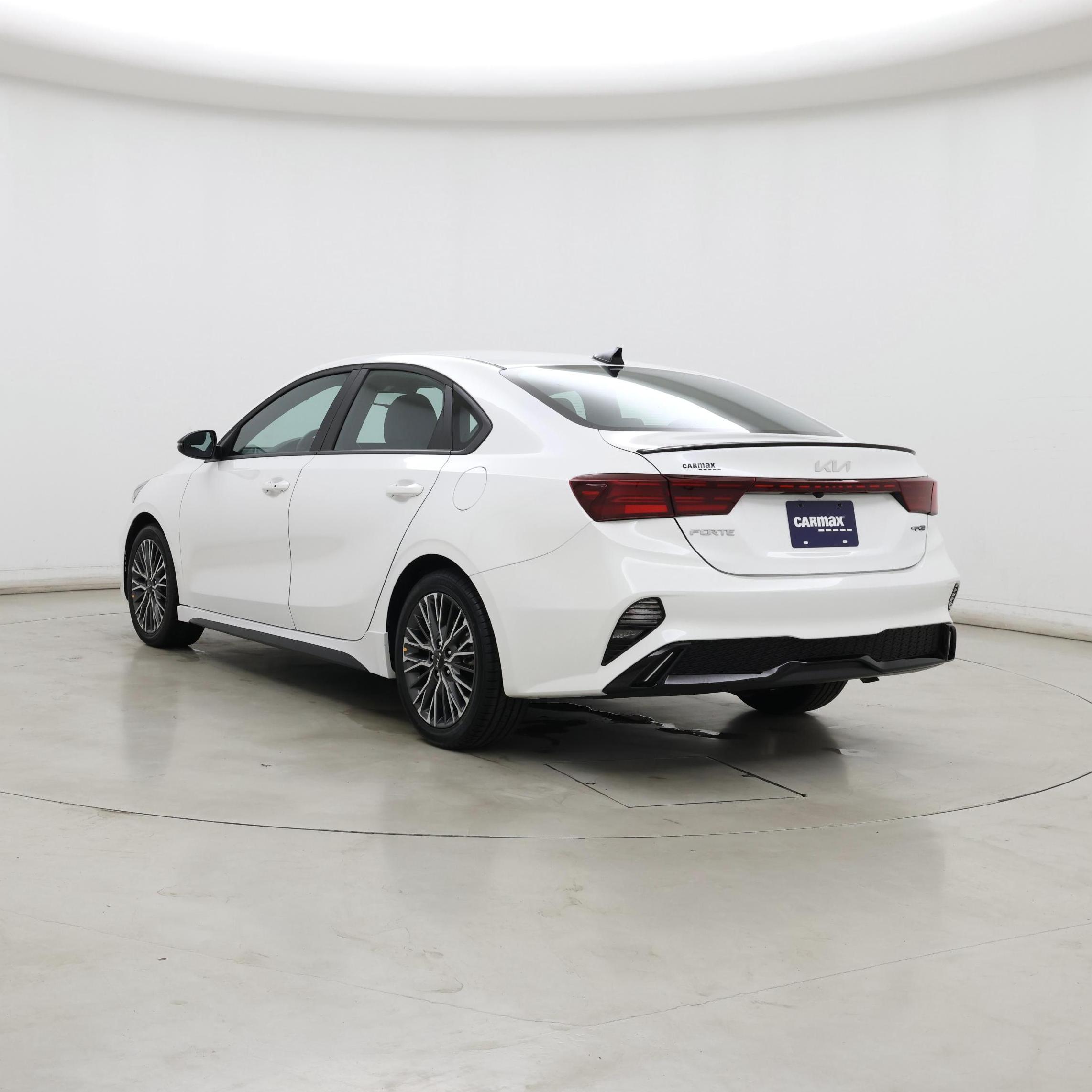 Thumbnail: 2024 Kia Forte - 2