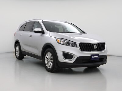 Silver 2018 Kia Sorento LX