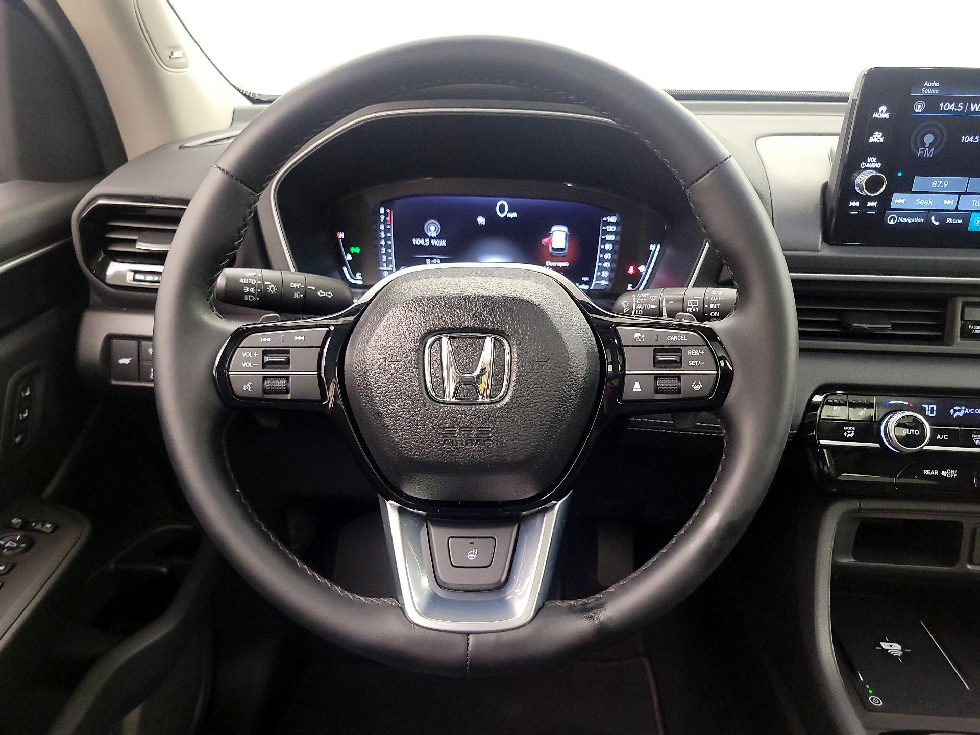 Thumbnail: 2025 Honda Pilot - 10