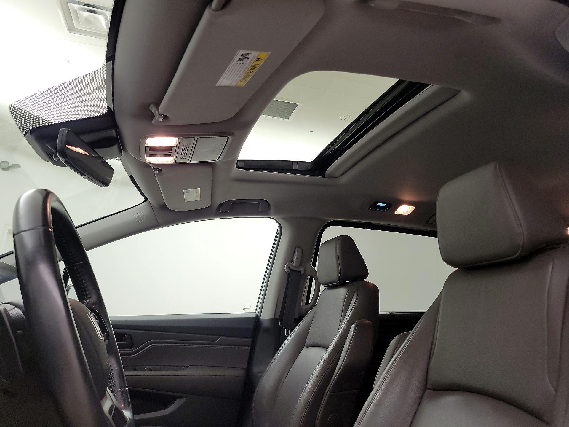 Thumbnail: 2019 Honda Odyssey - 19
