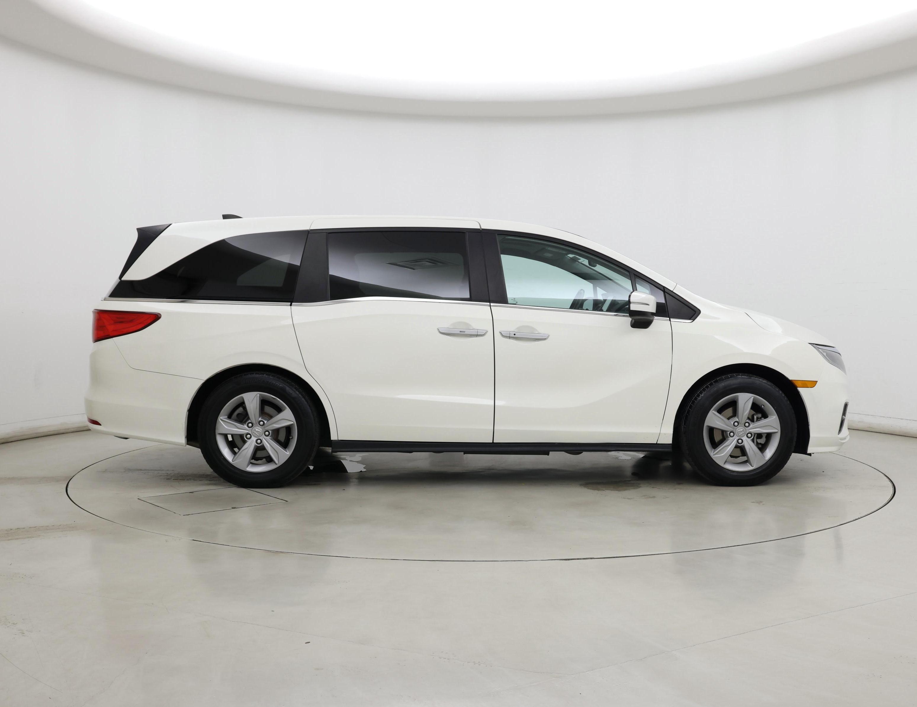 Thumbnail: 2019 Honda Odyssey - 7
