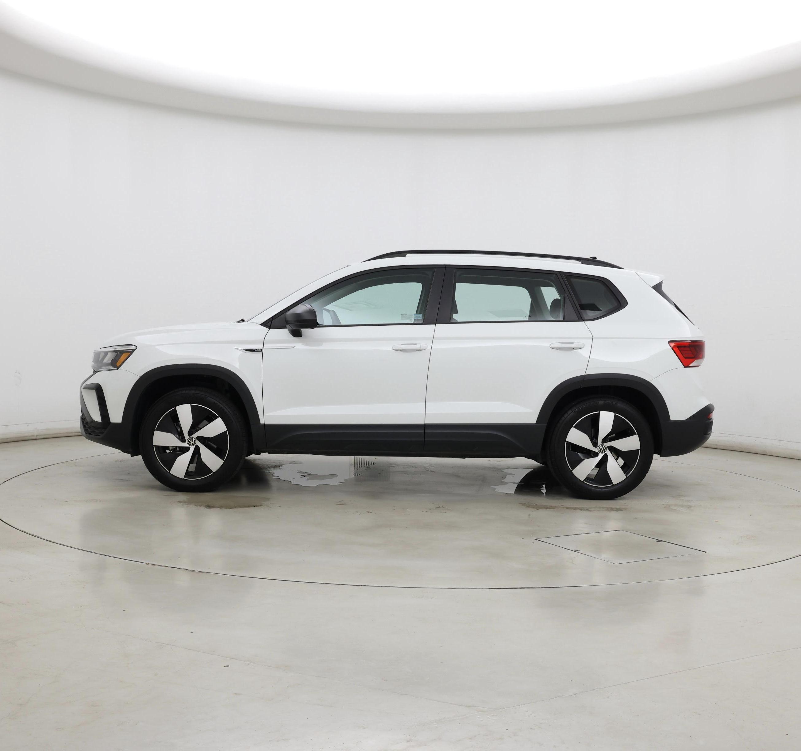 Thumbnail: 2024 Volkswagen Taos - 3