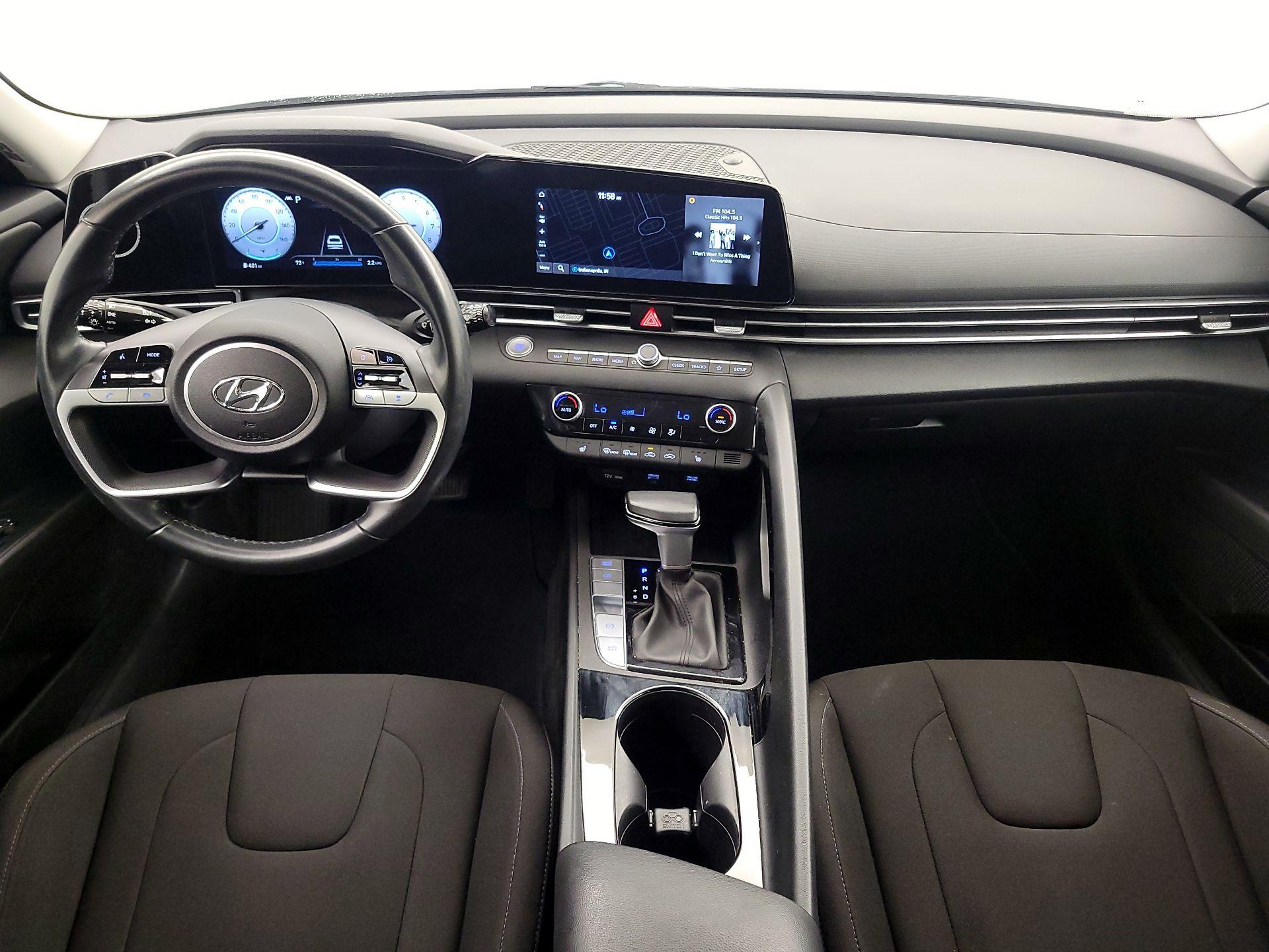 Thumbnail: 2023 Hyundai Elantra - 9