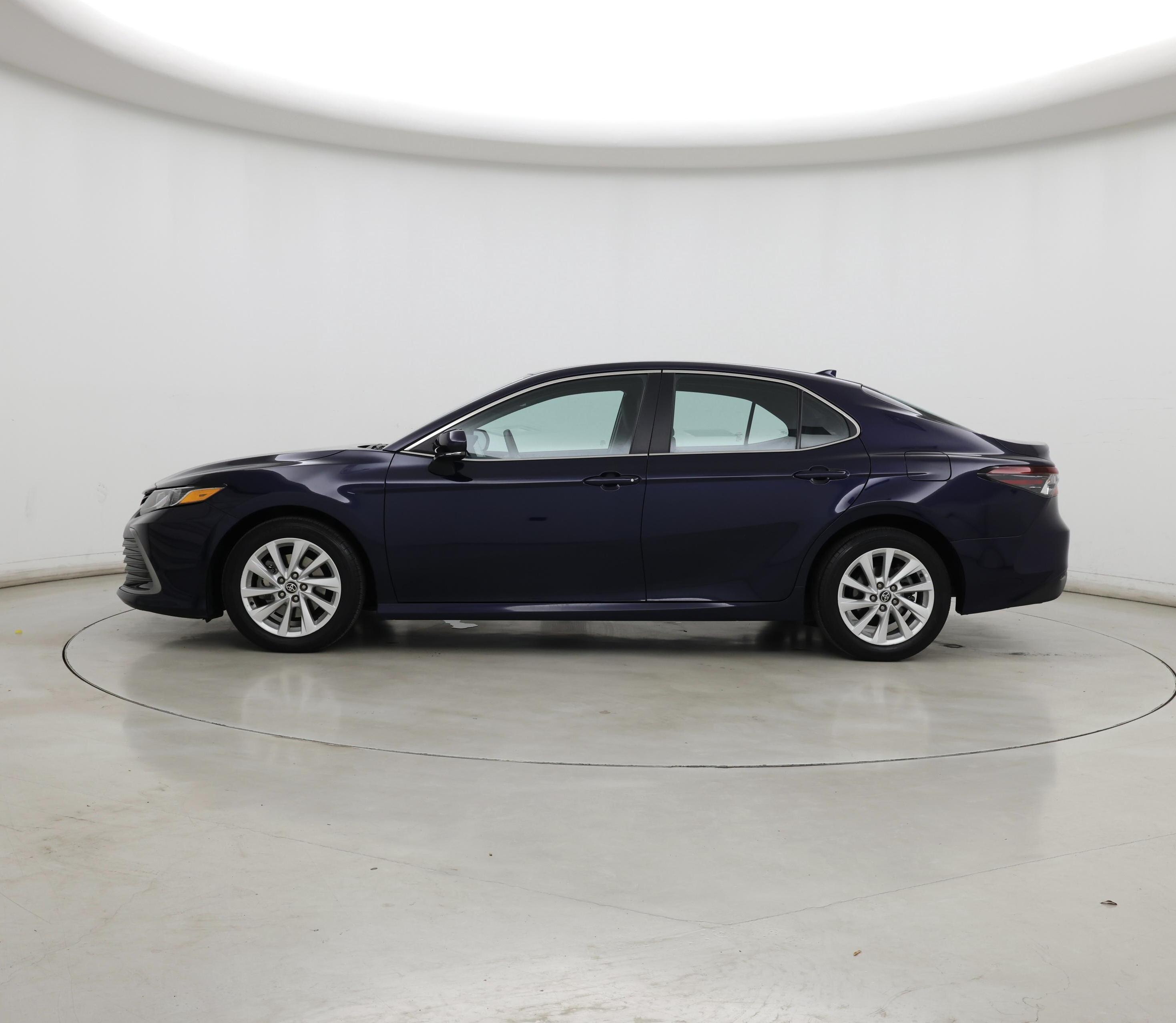 Thumbnail: 2022 Toyota Camry - 3