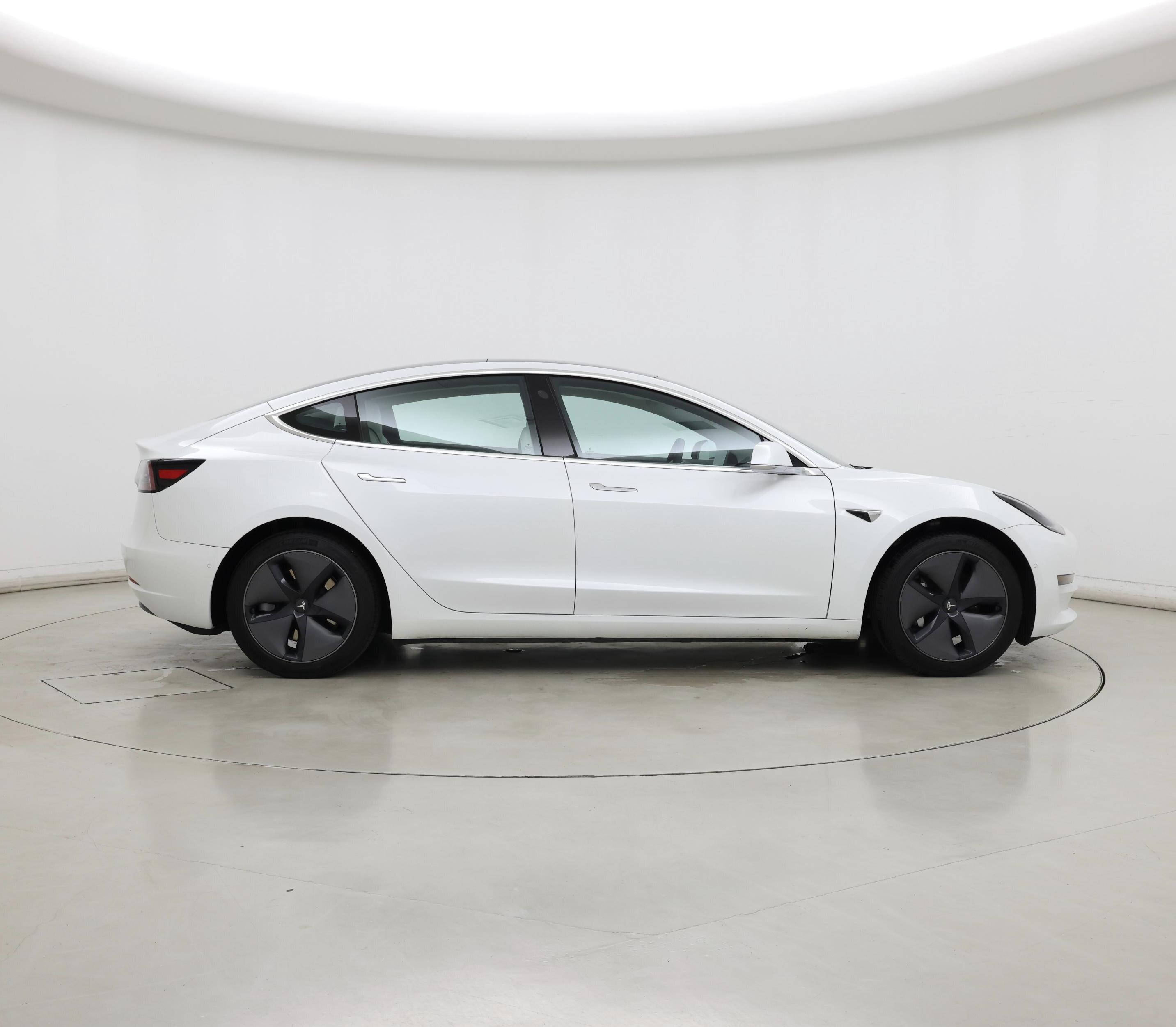 Thumbnail: 2020 Tesla Model 3 - 7
