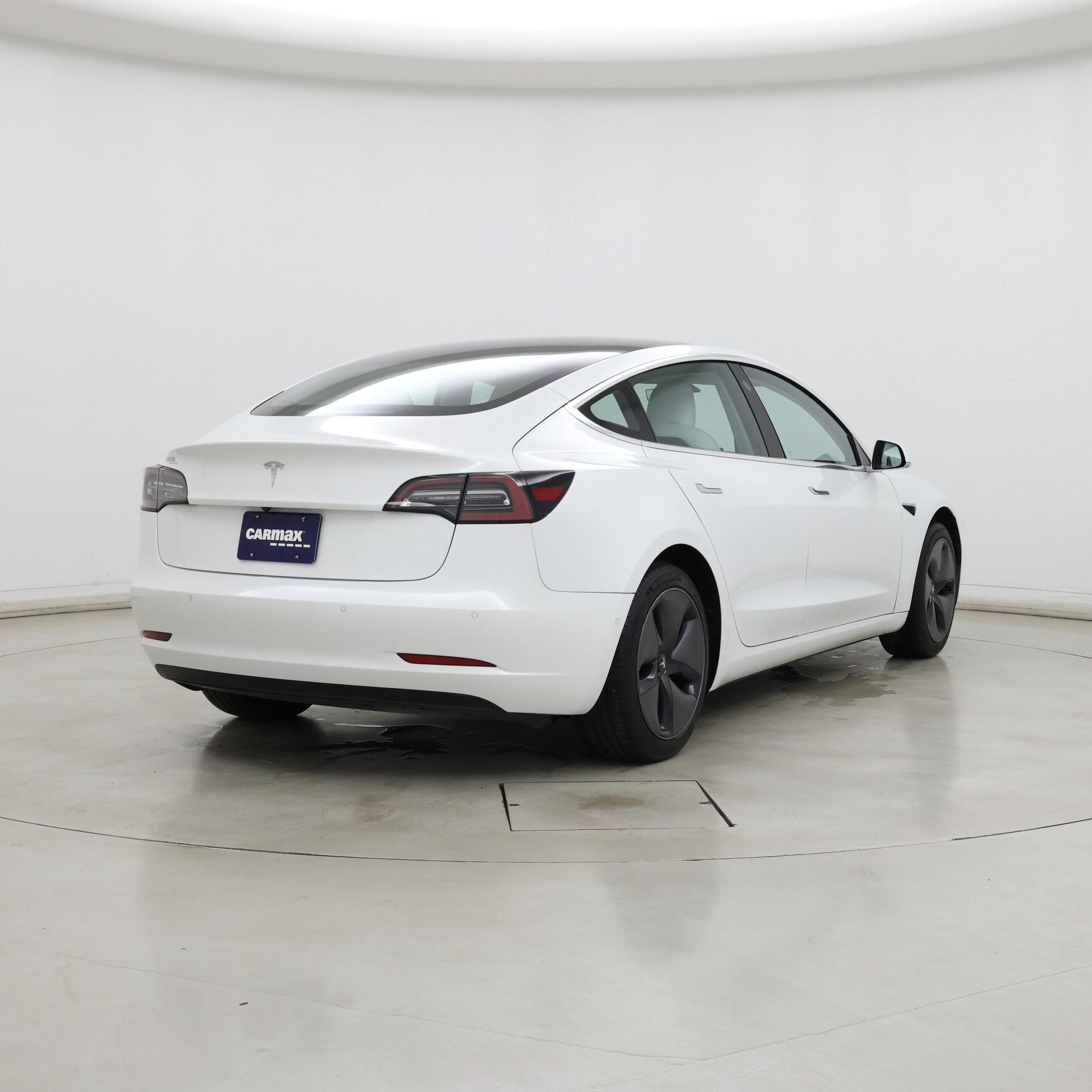 Thumbnail: 2020 Tesla Model 3 - 8