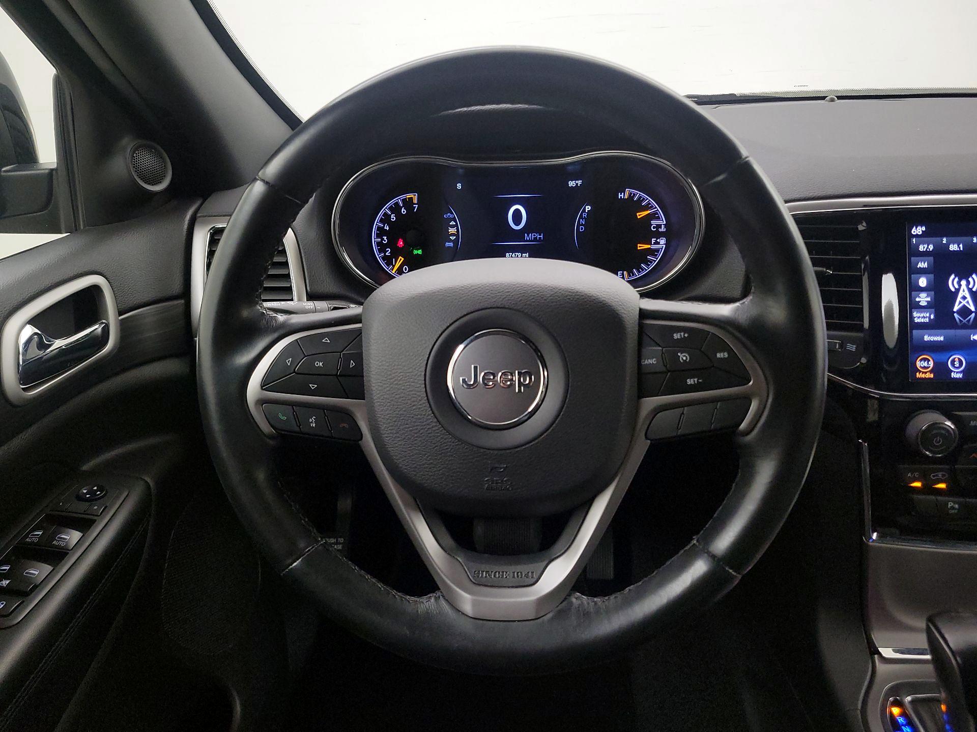 Thumbnail: 2020 Jeep Grand Cherokee - 10