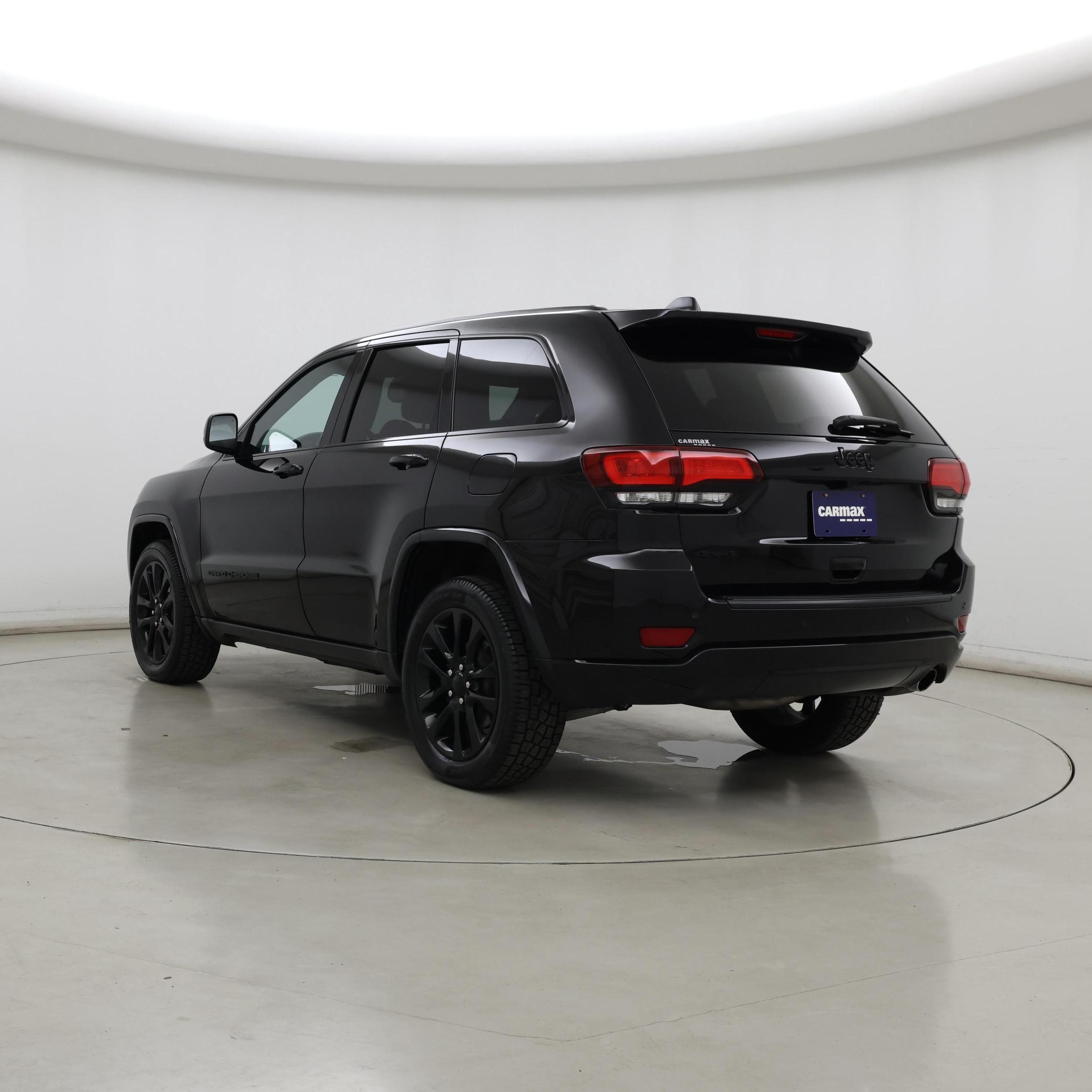 Thumbnail: 2020 Jeep Grand Cherokee - 2
