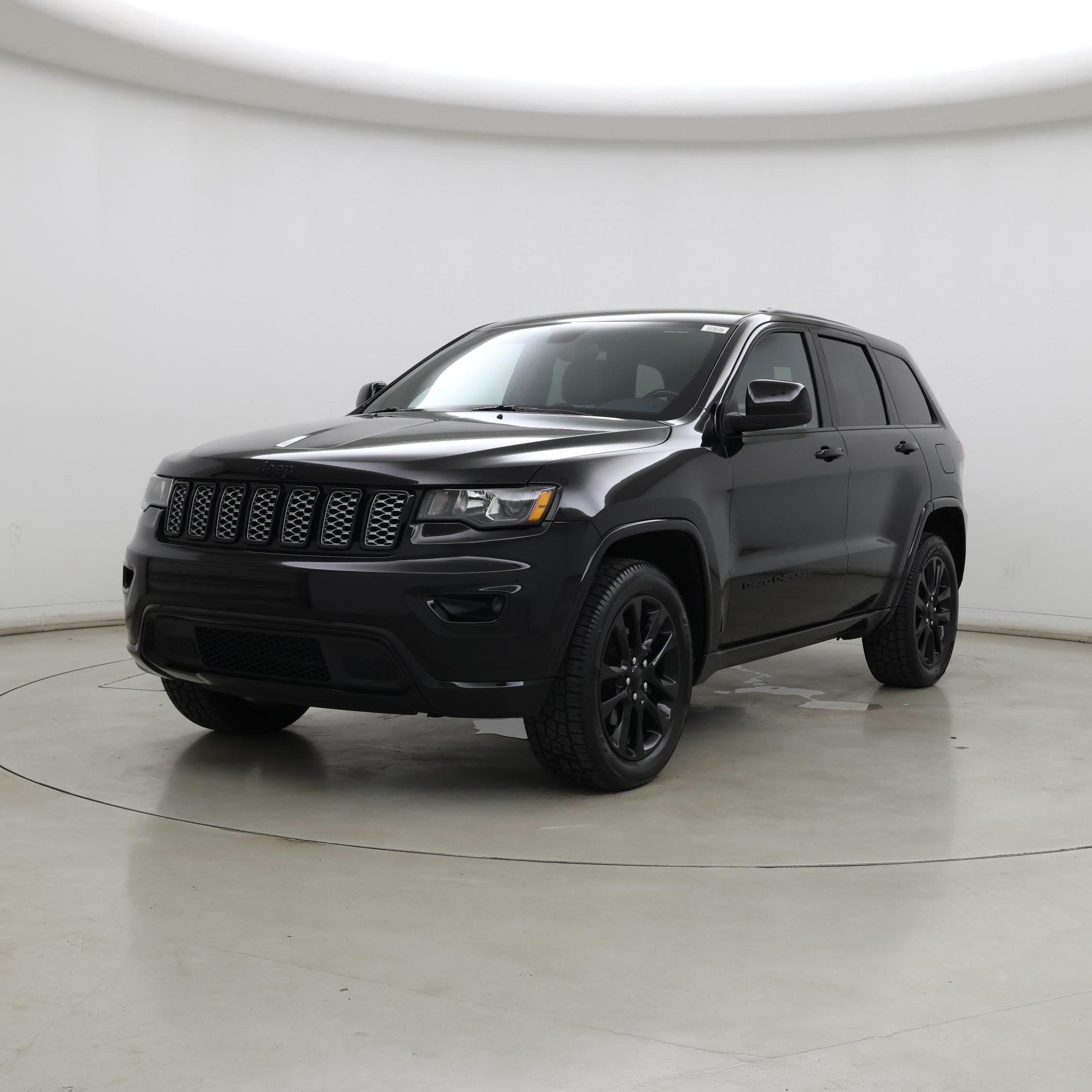 Thumbnail: 2020 Jeep Grand Cherokee - 4
