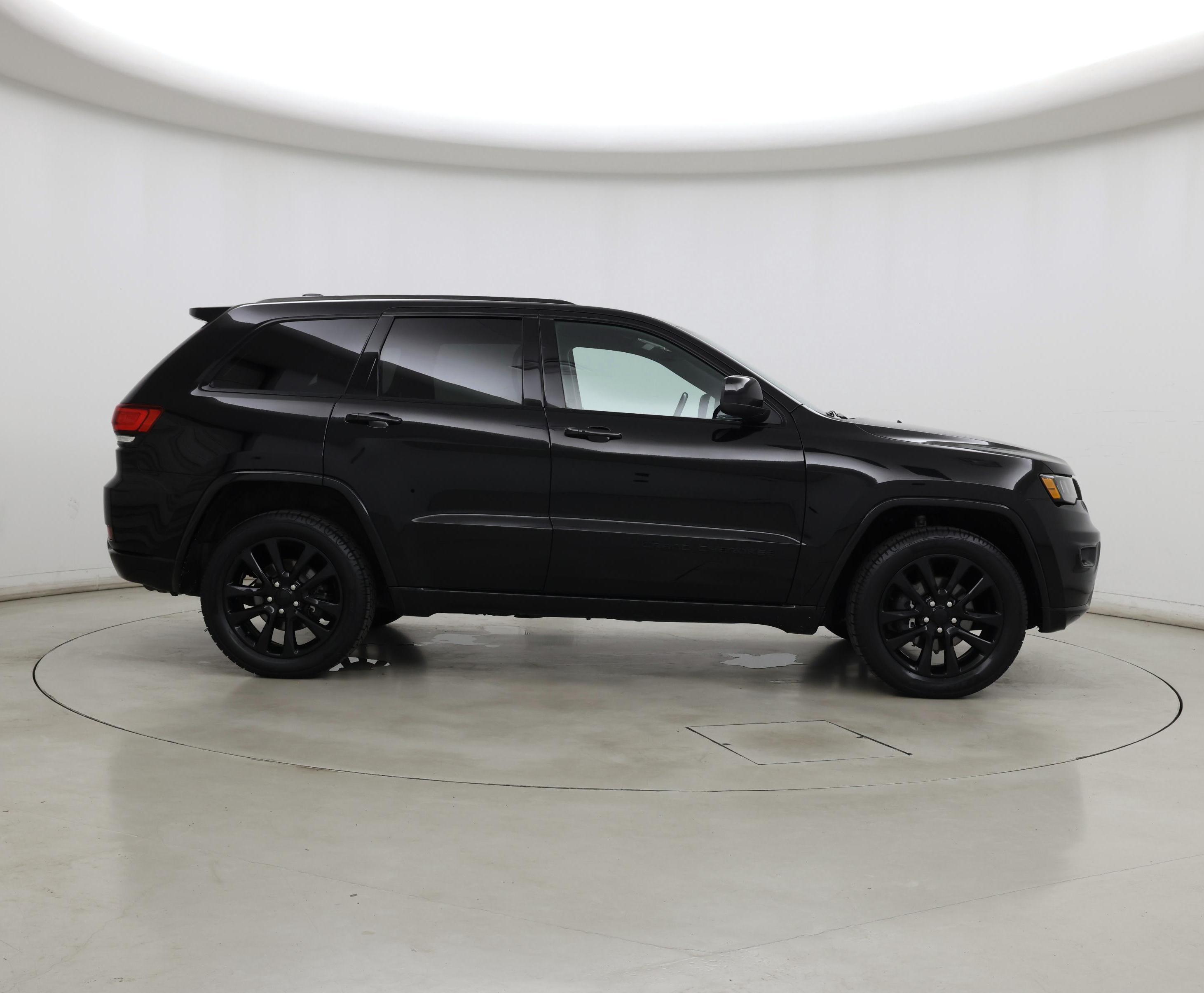 Thumbnail: 2020 Jeep Grand Cherokee - 7