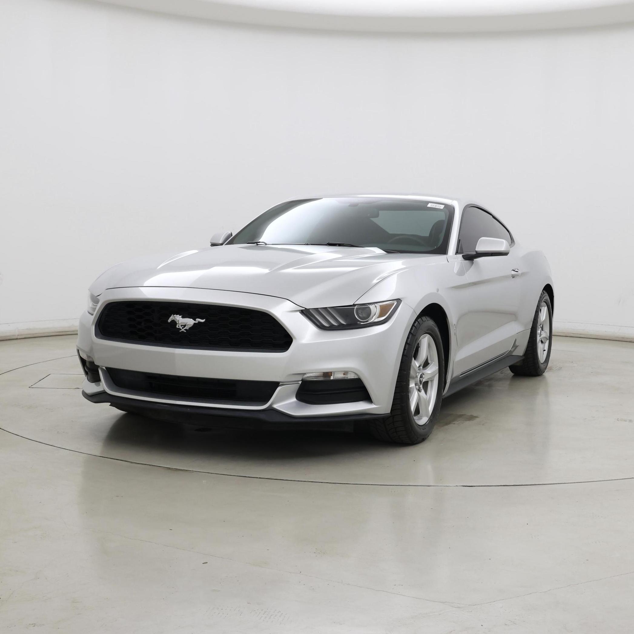 Thumbnail: 2015 Ford Mustang - 4