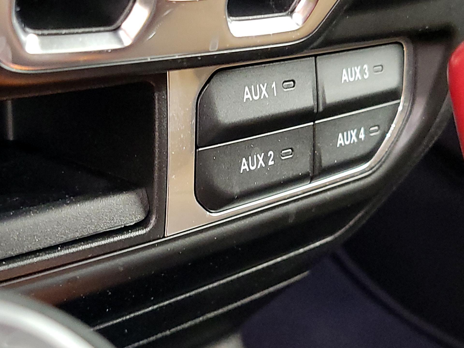 Thumbnail: 2022 Jeep Wrangler - 19
