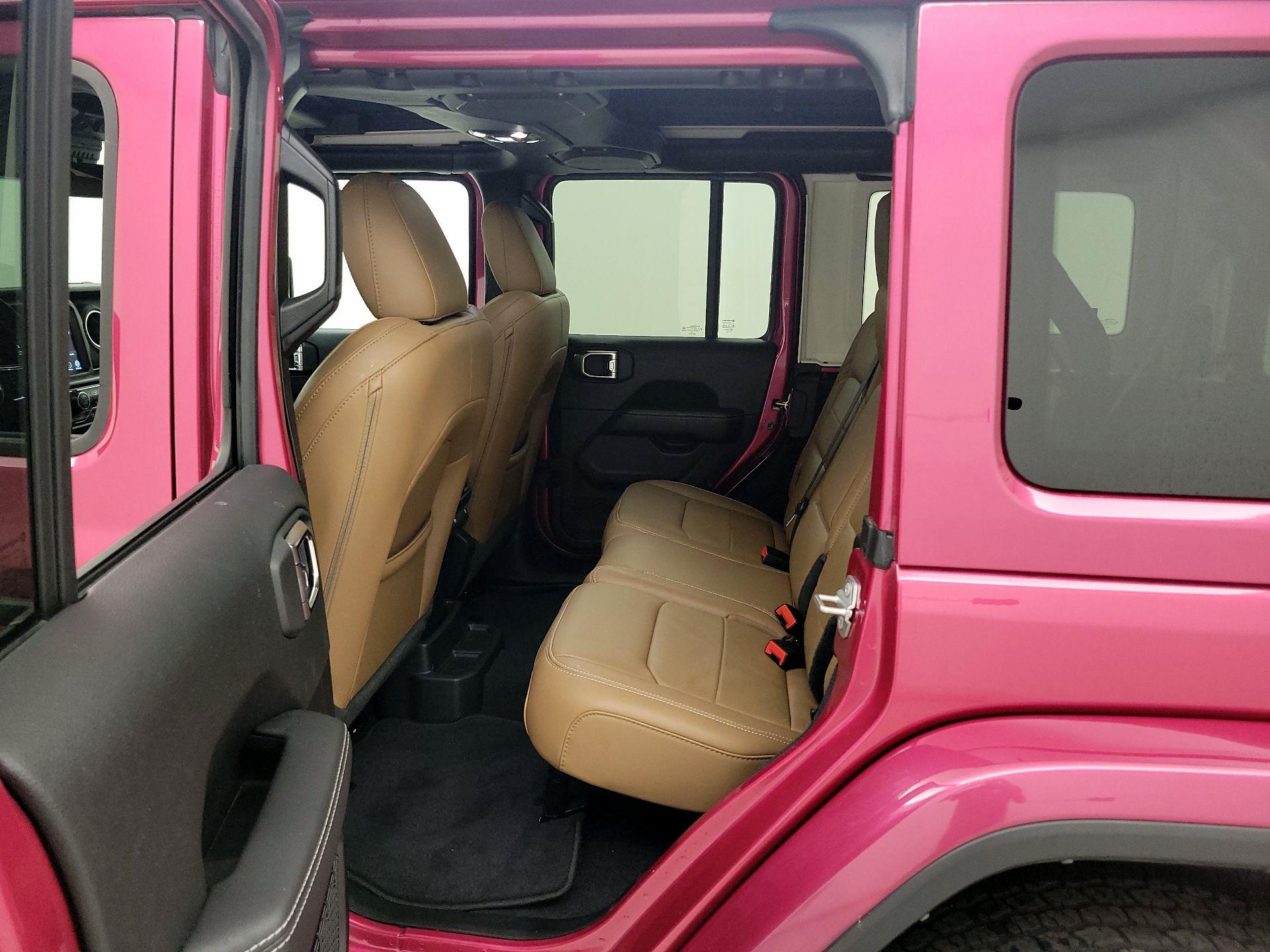 Thumbnail: 2022 Jeep Wrangler - 20