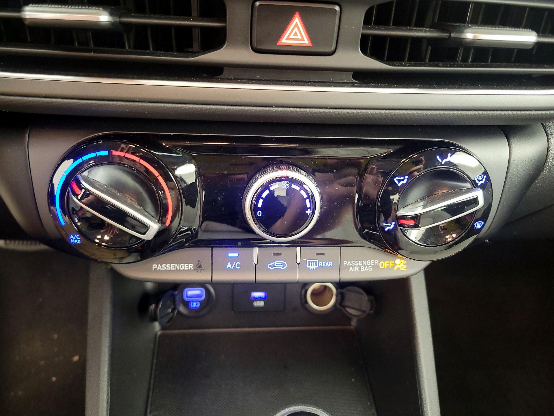 Thumbnail: 2022 Hyundai Kona - 16