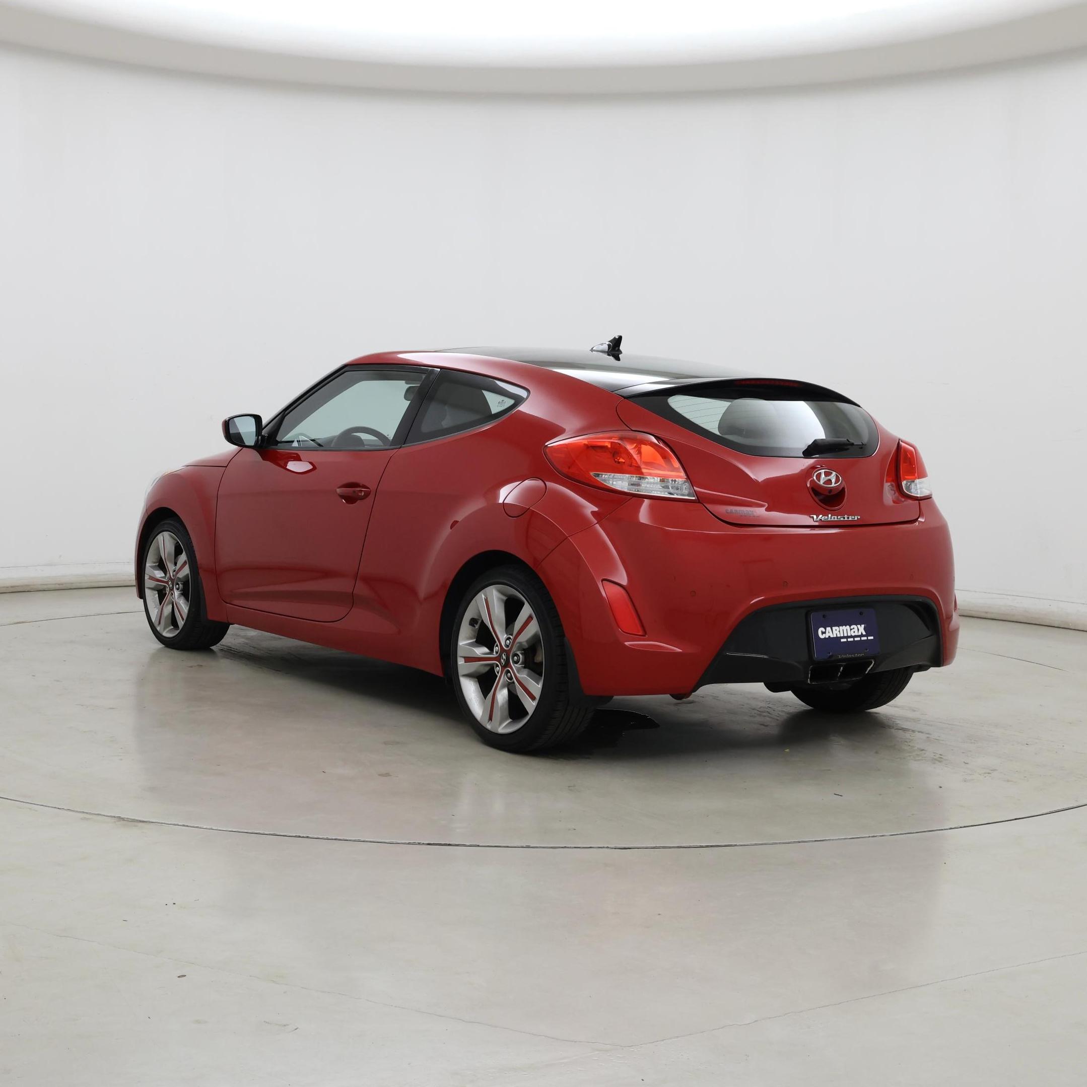 Thumbnail: 2013 Hyundai Veloster - 2