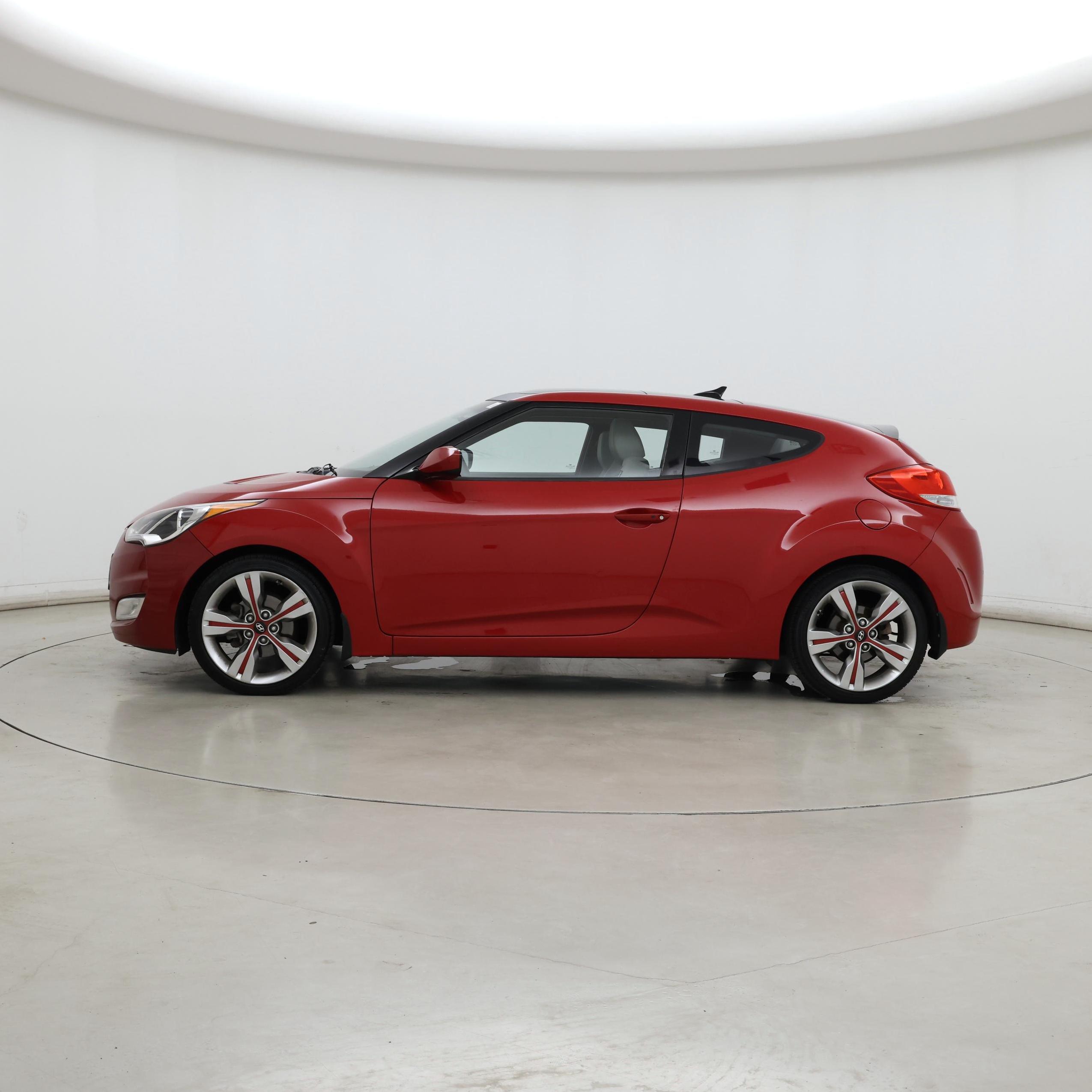 Thumbnail: 2013 Hyundai Veloster - 3