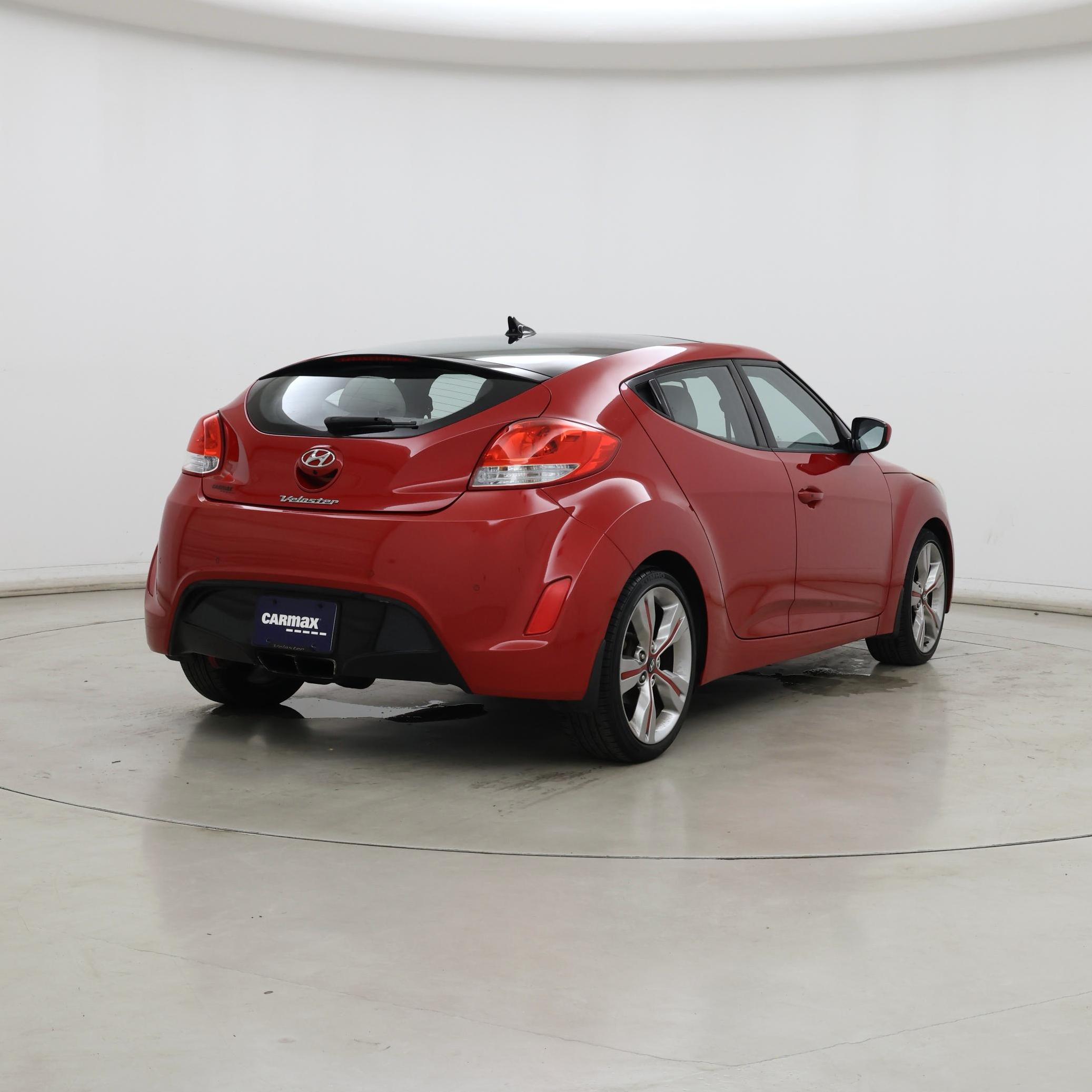 Thumbnail: 2013 Hyundai Veloster - 8