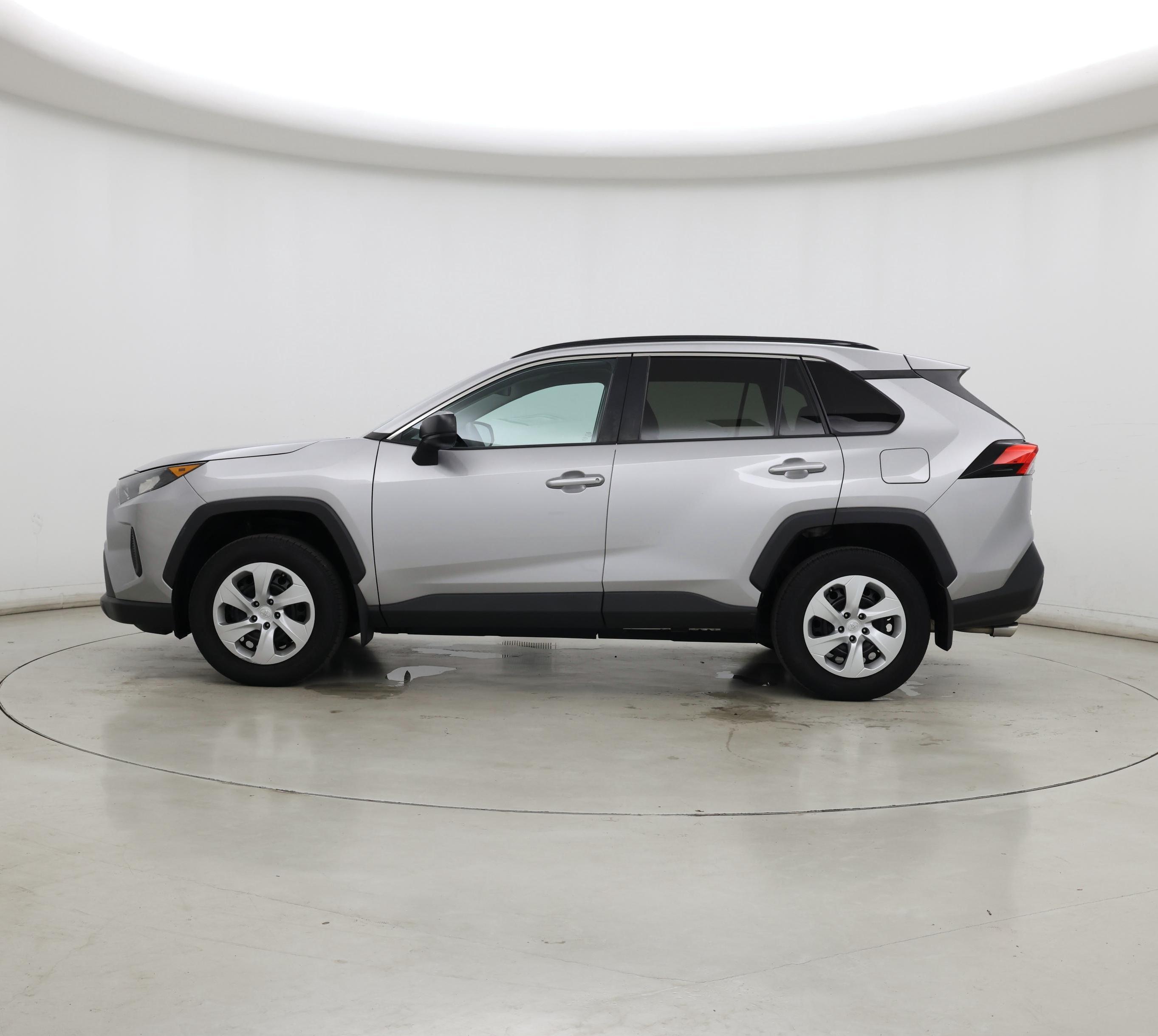 Thumbnail: 2020 Toyota RAV4 - 3