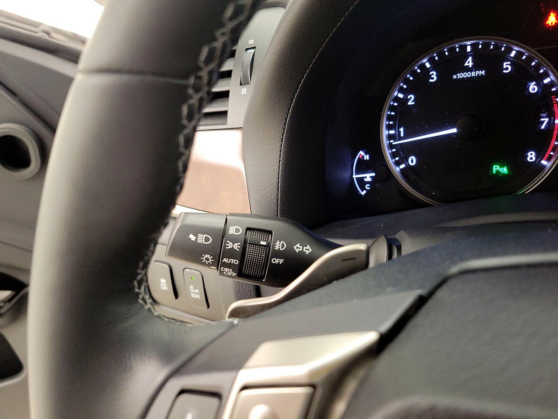 Thumbnail: 2015 Lexus GS - 13