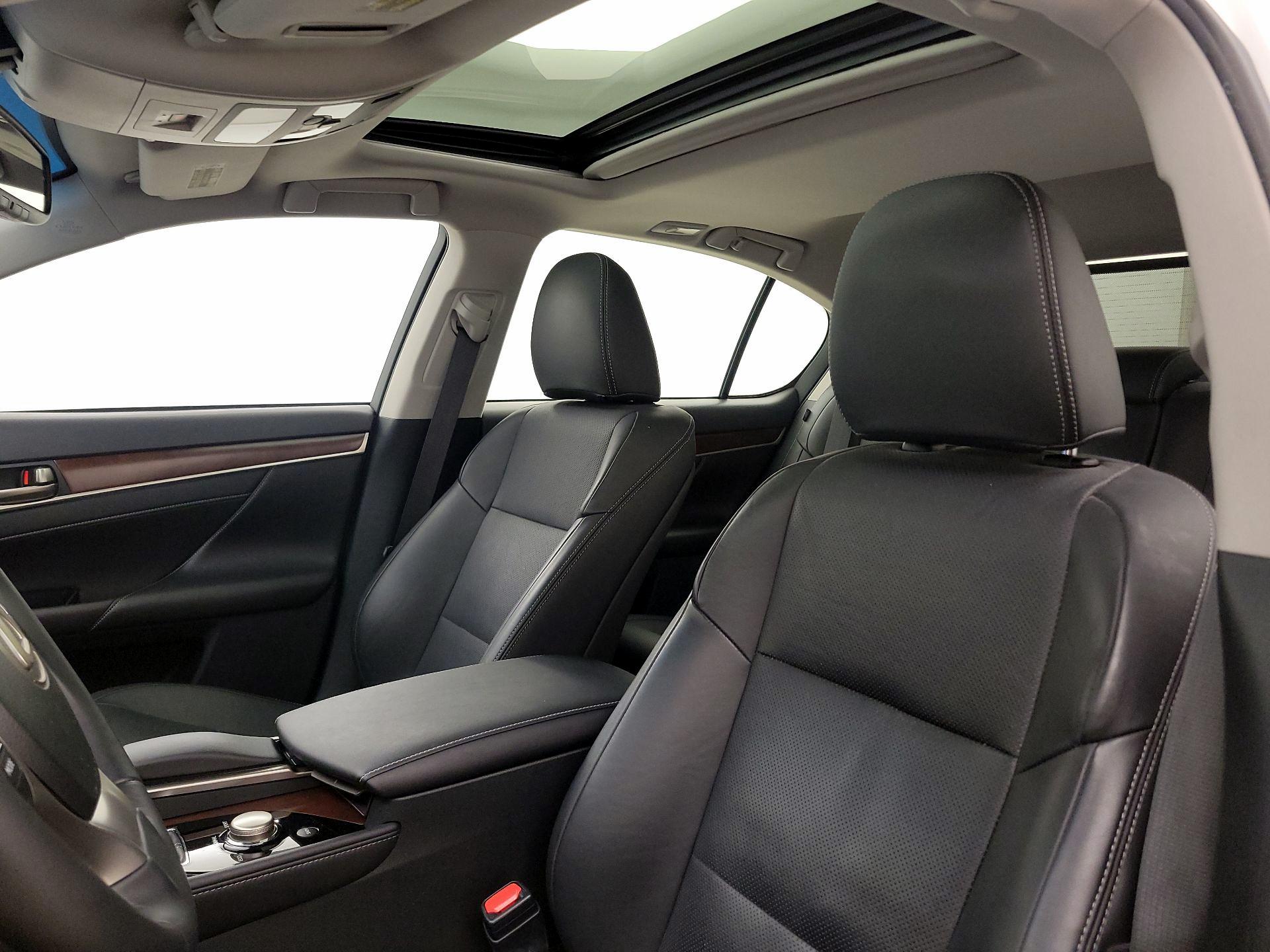 Thumbnail: 2015 Lexus GS - 20
