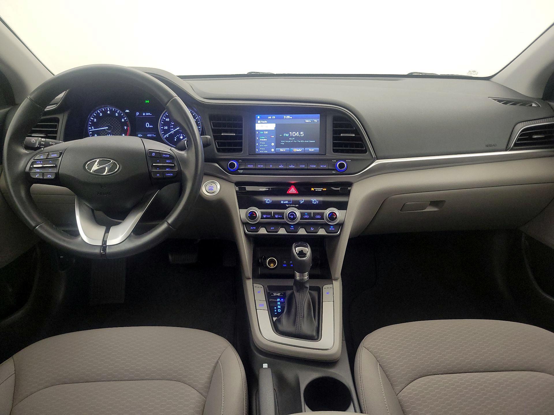 Thumbnail: 2020 Hyundai Elantra - 9