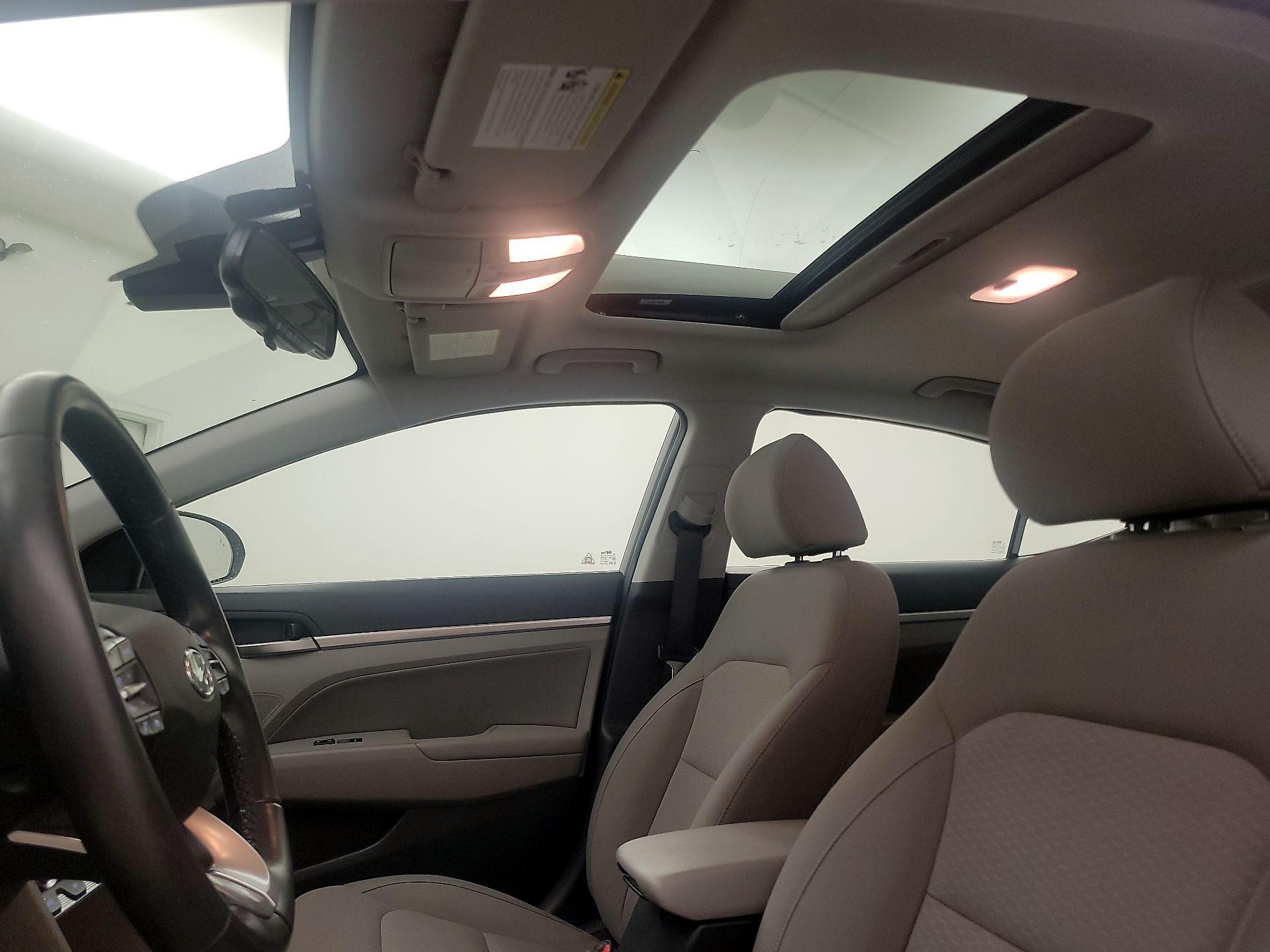 Thumbnail: 2020 Hyundai Elantra - 19