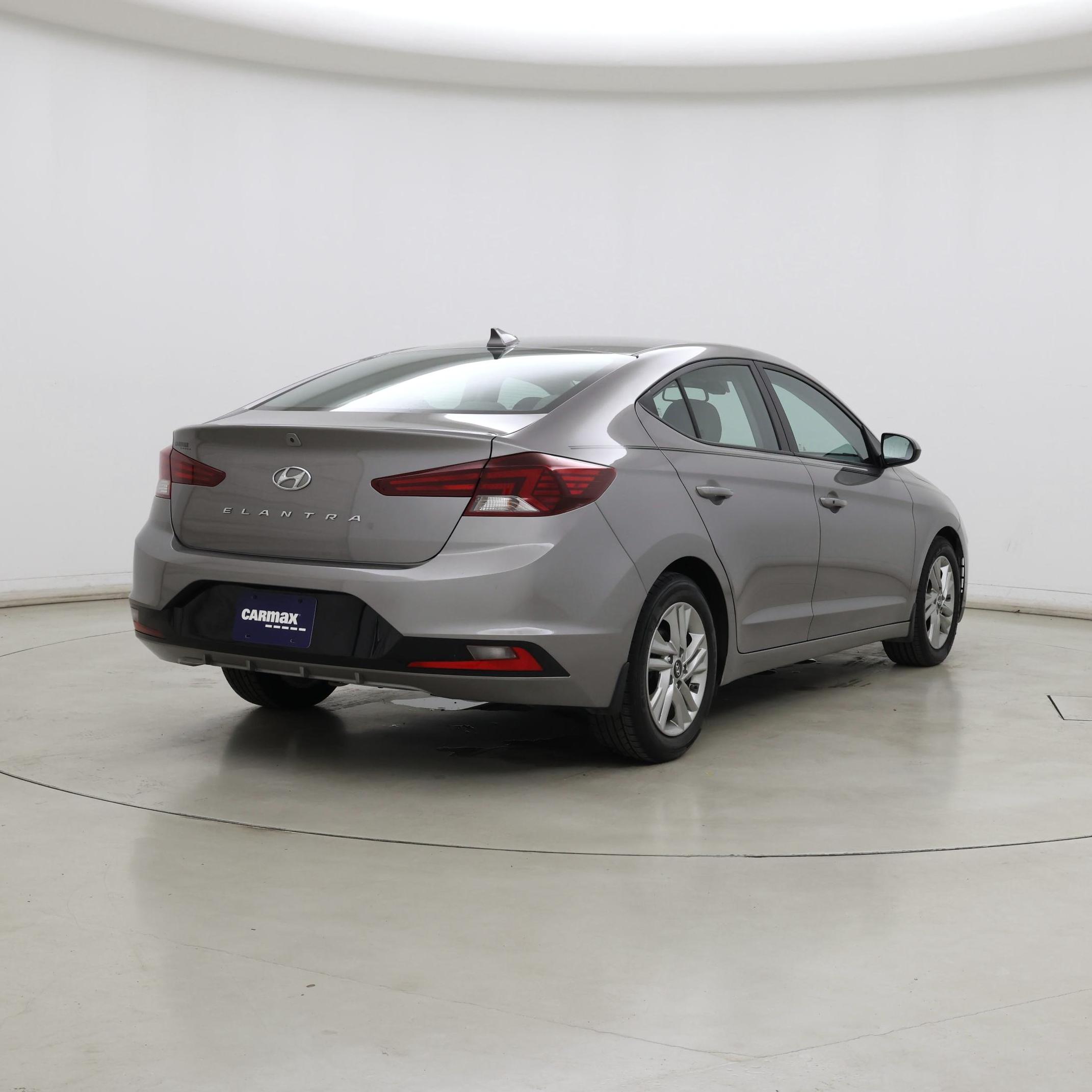 Thumbnail: 2020 Hyundai Elantra - 8