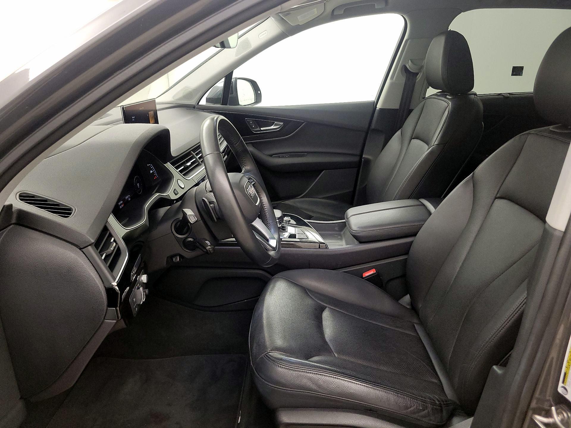 Thumbnail: 2019 Audi Q7 - 11