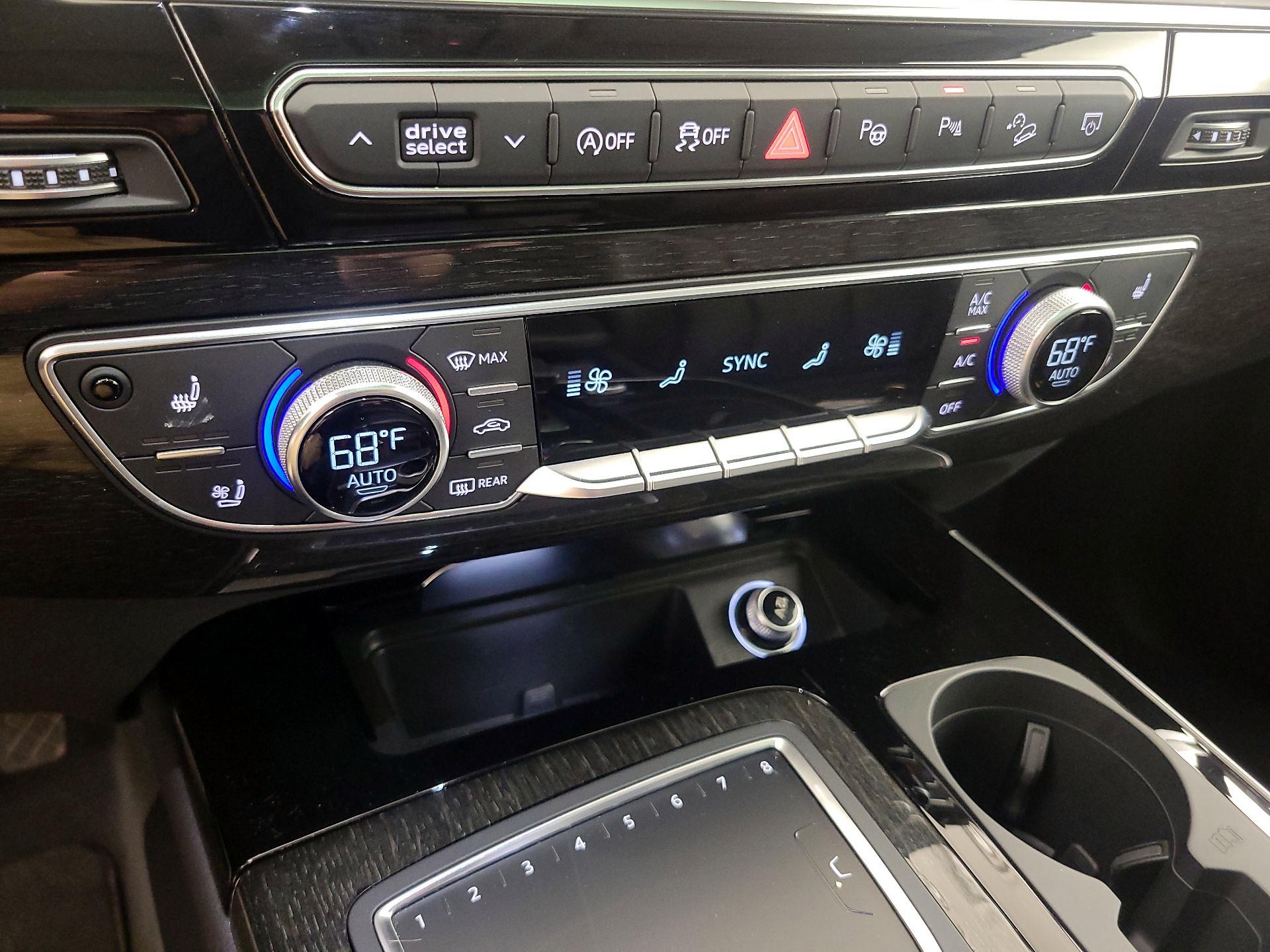 Thumbnail: 2019 Audi Q7 - 17