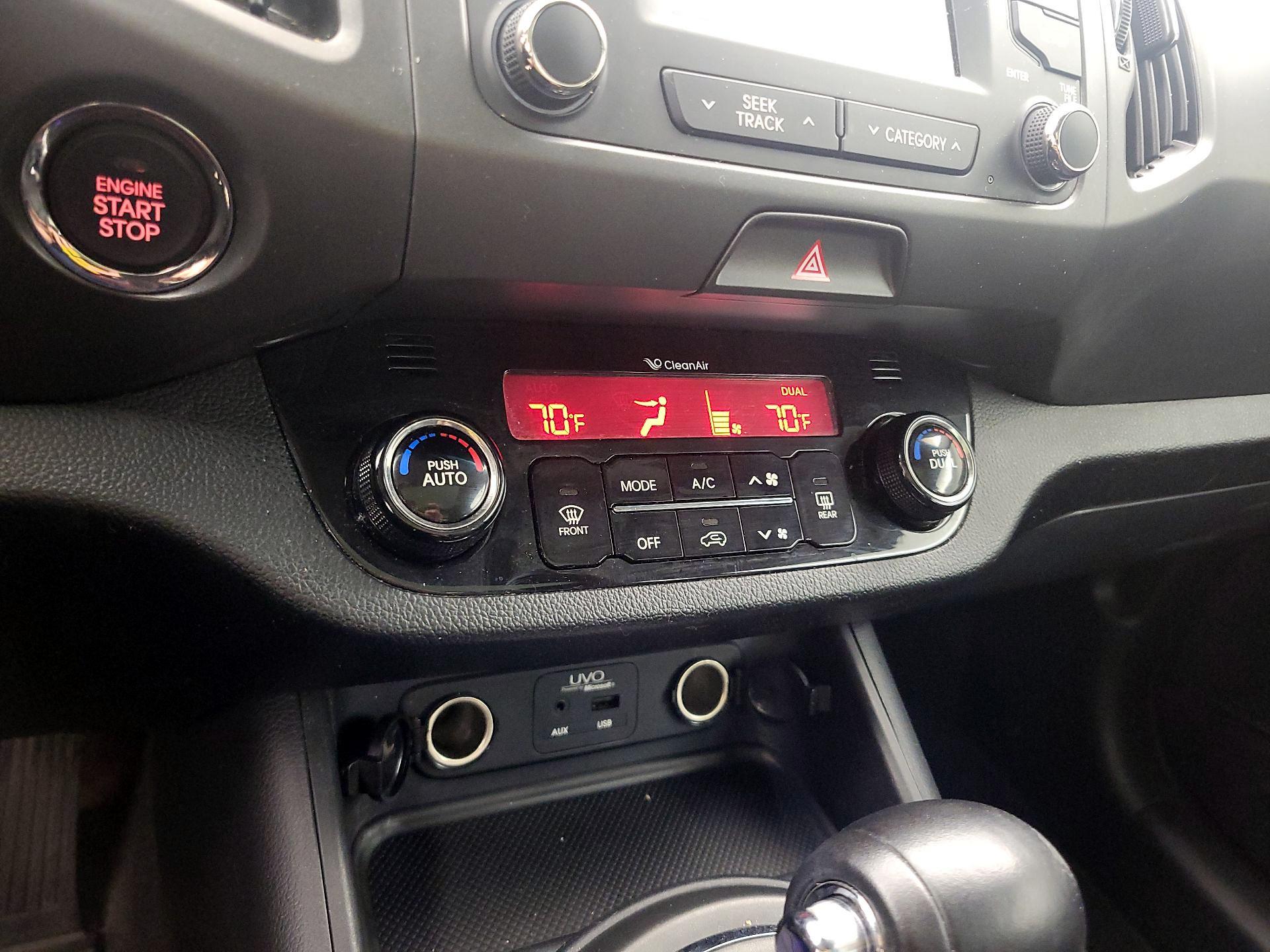 Thumbnail: 2013 Kia Sportage - 16