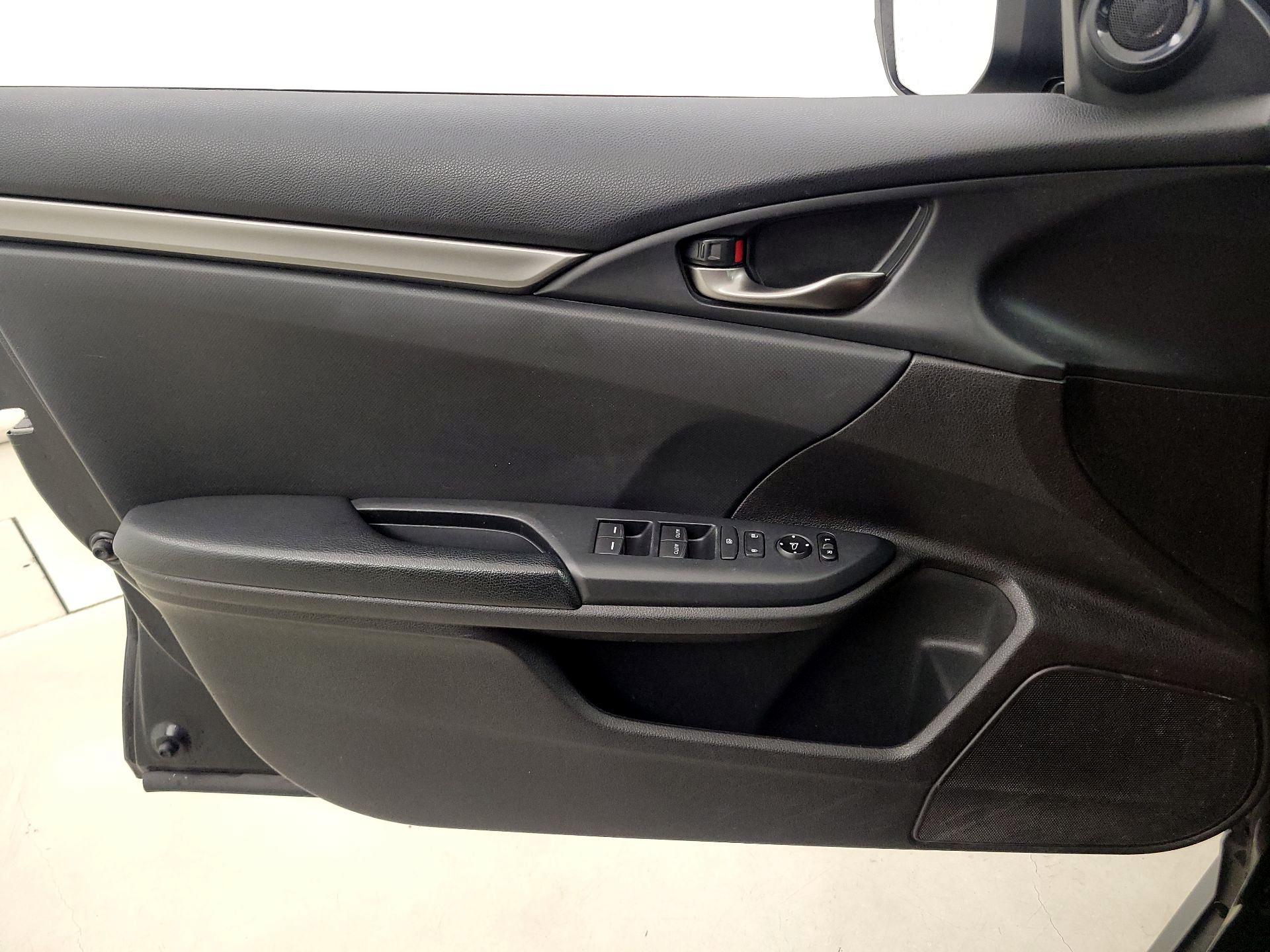 Thumbnail: 2020 Honda Civic - 12
