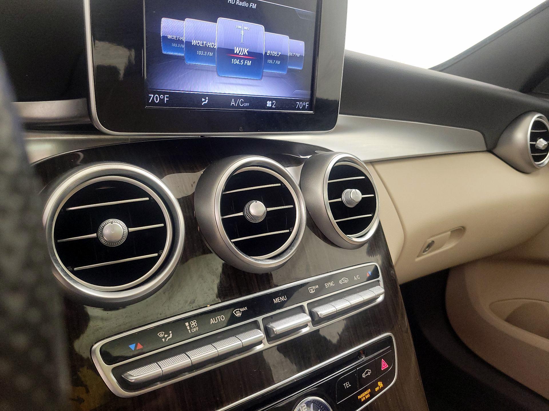 Thumbnail: 2018 Mercedes-Benz C-Class - 17