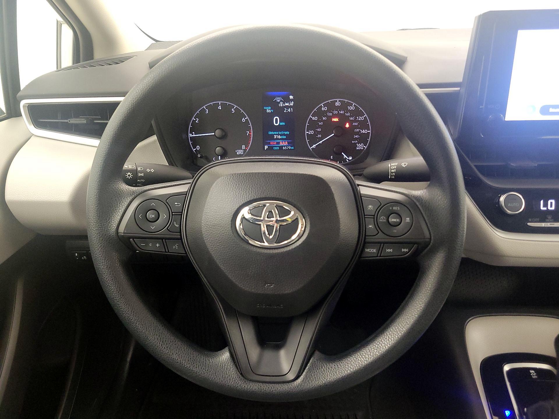 Thumbnail: 2024 Toyota Corolla - 10