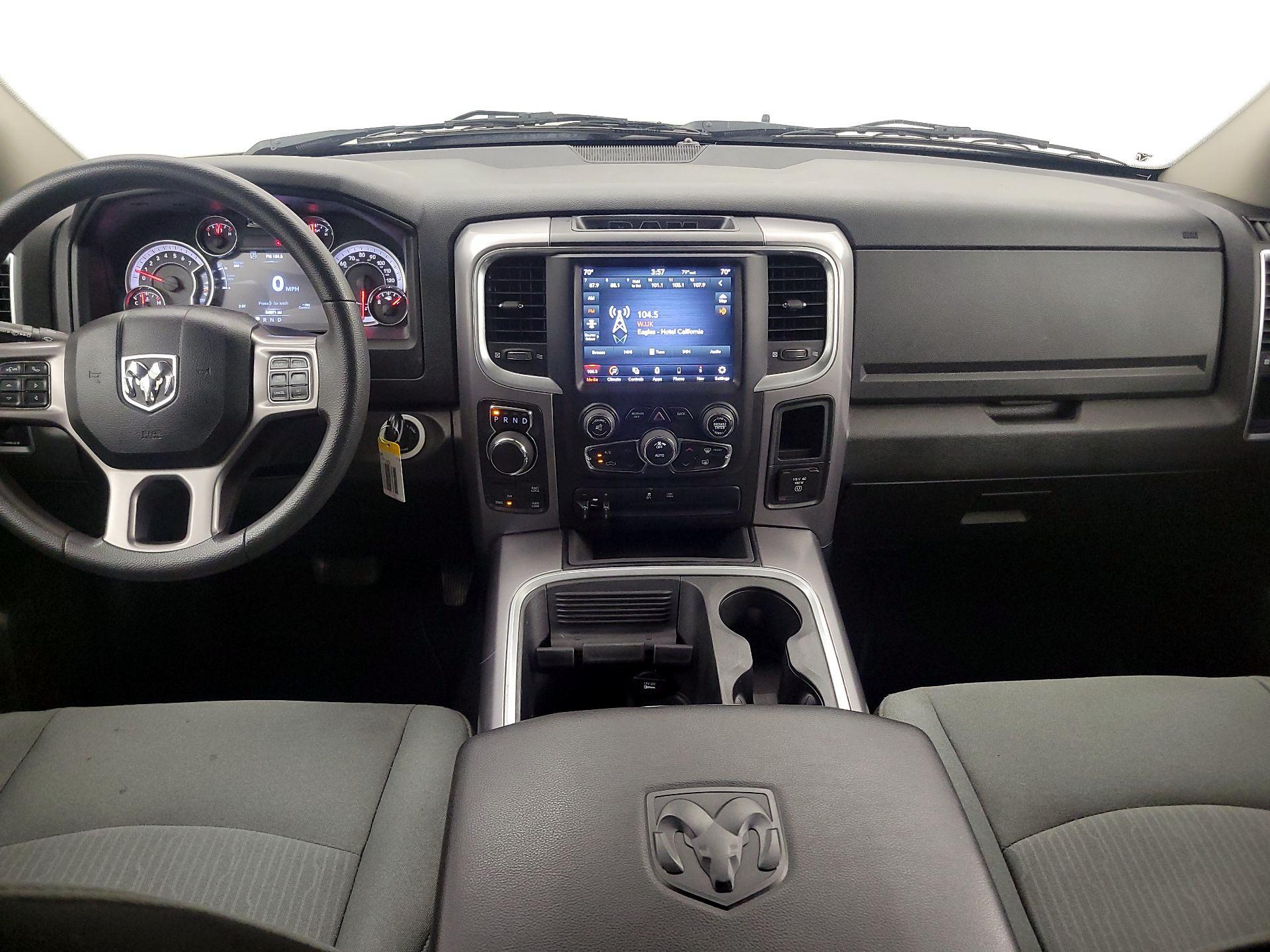 Thumbnail: 2023 RAM 1500 Classic - 9