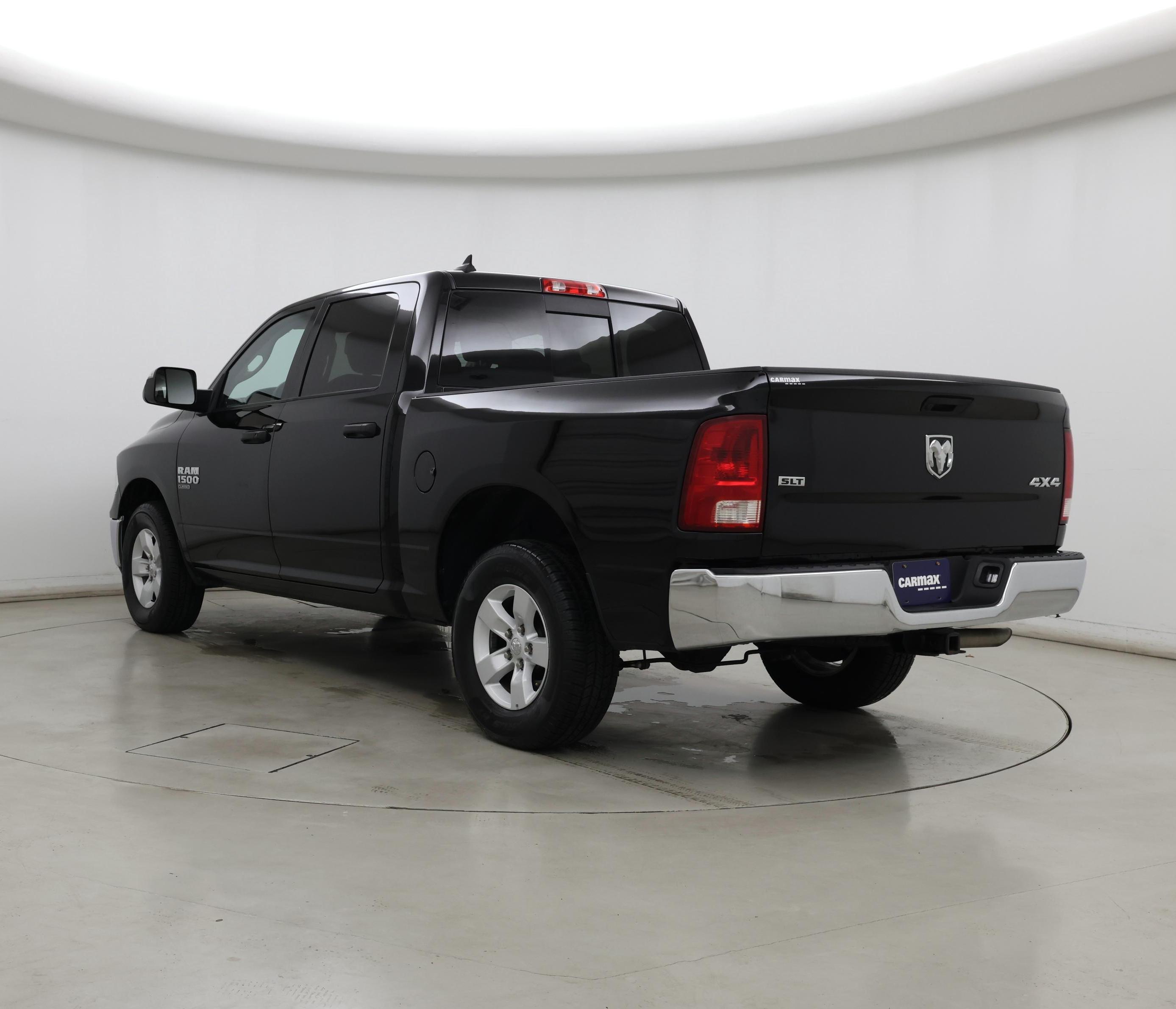 Thumbnail: 2023 RAM 1500 Classic - 2