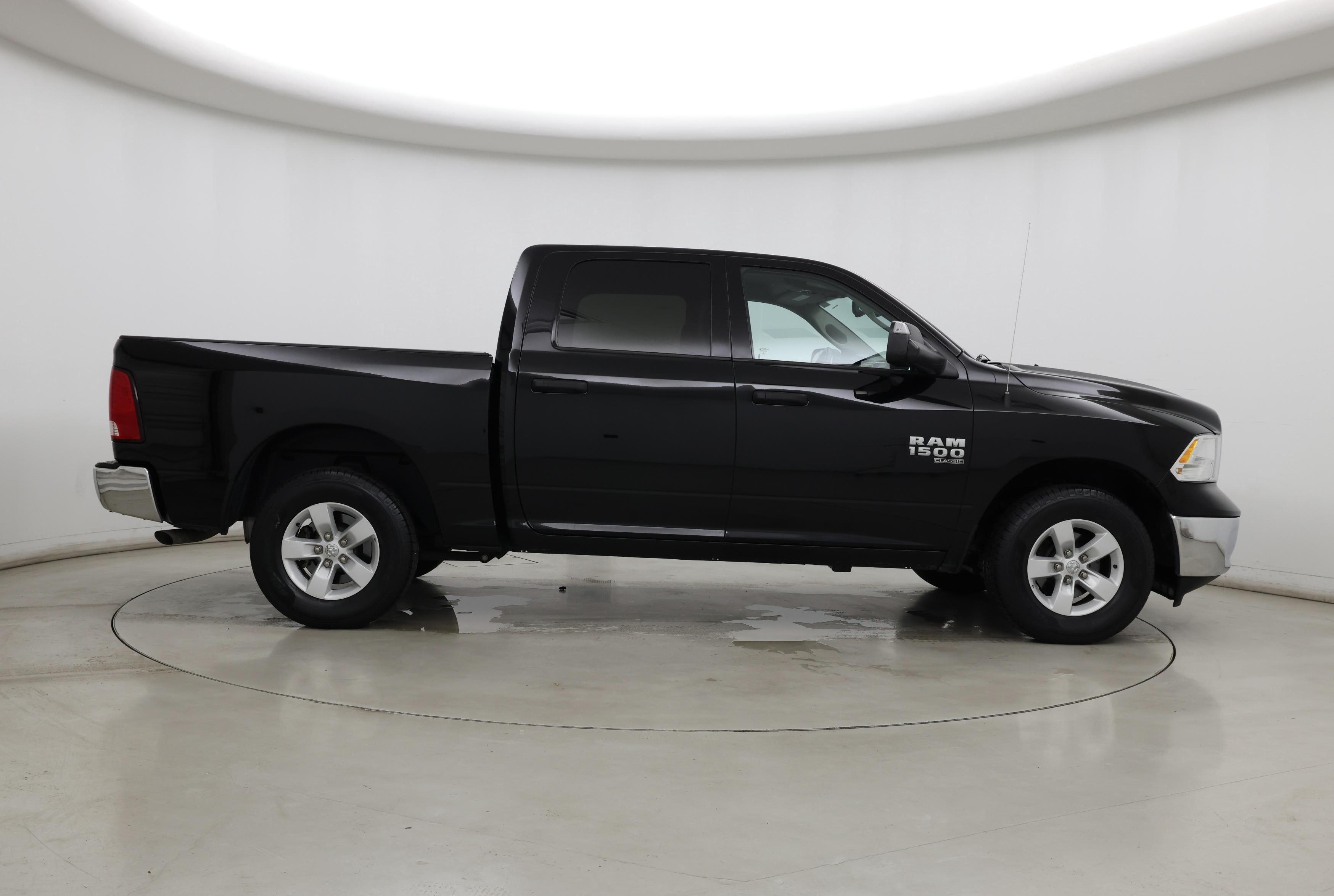 Thumbnail: 2023 RAM 1500 Classic - 7