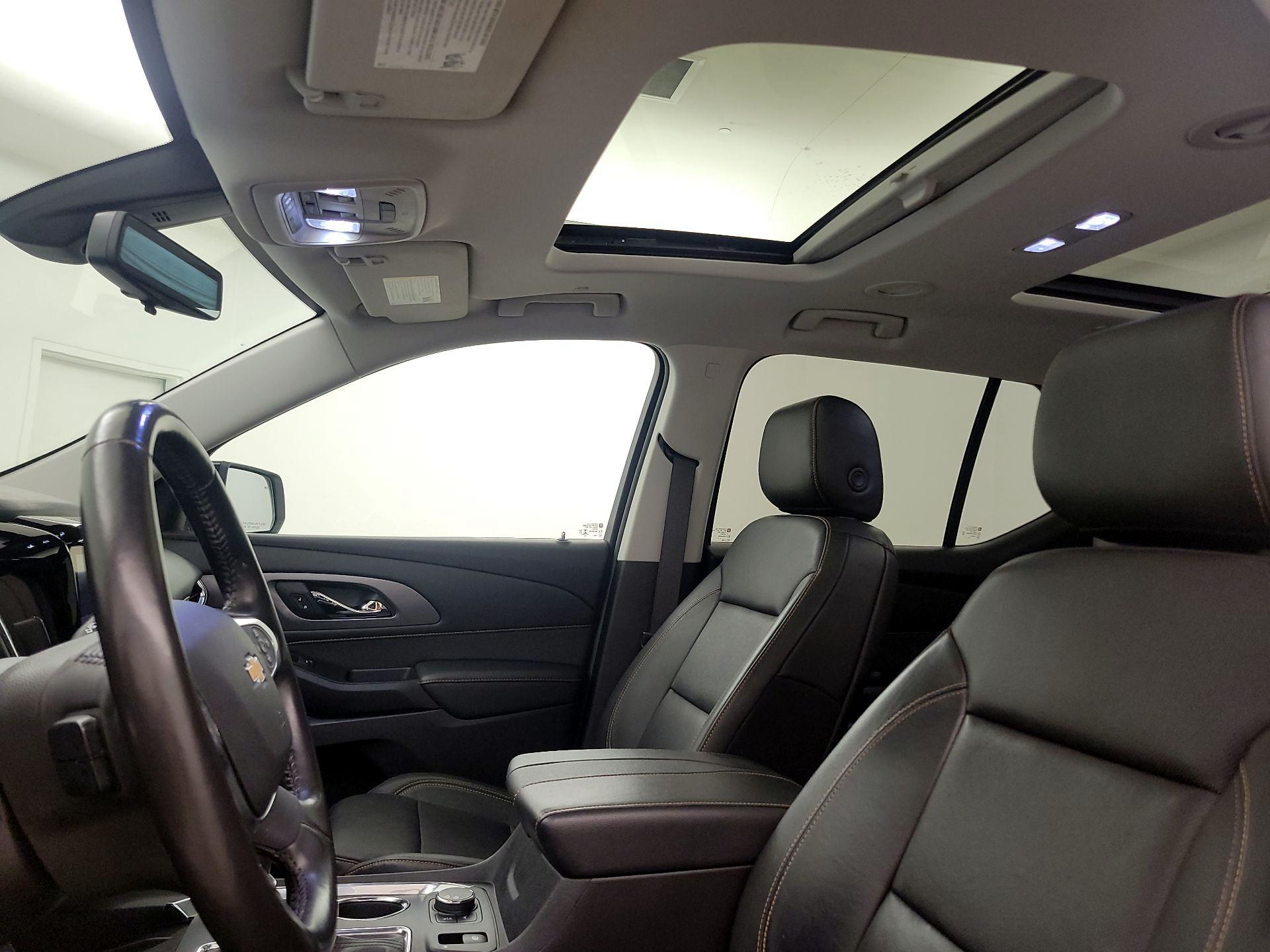 Thumbnail: 2021 Chevrolet Traverse - 20