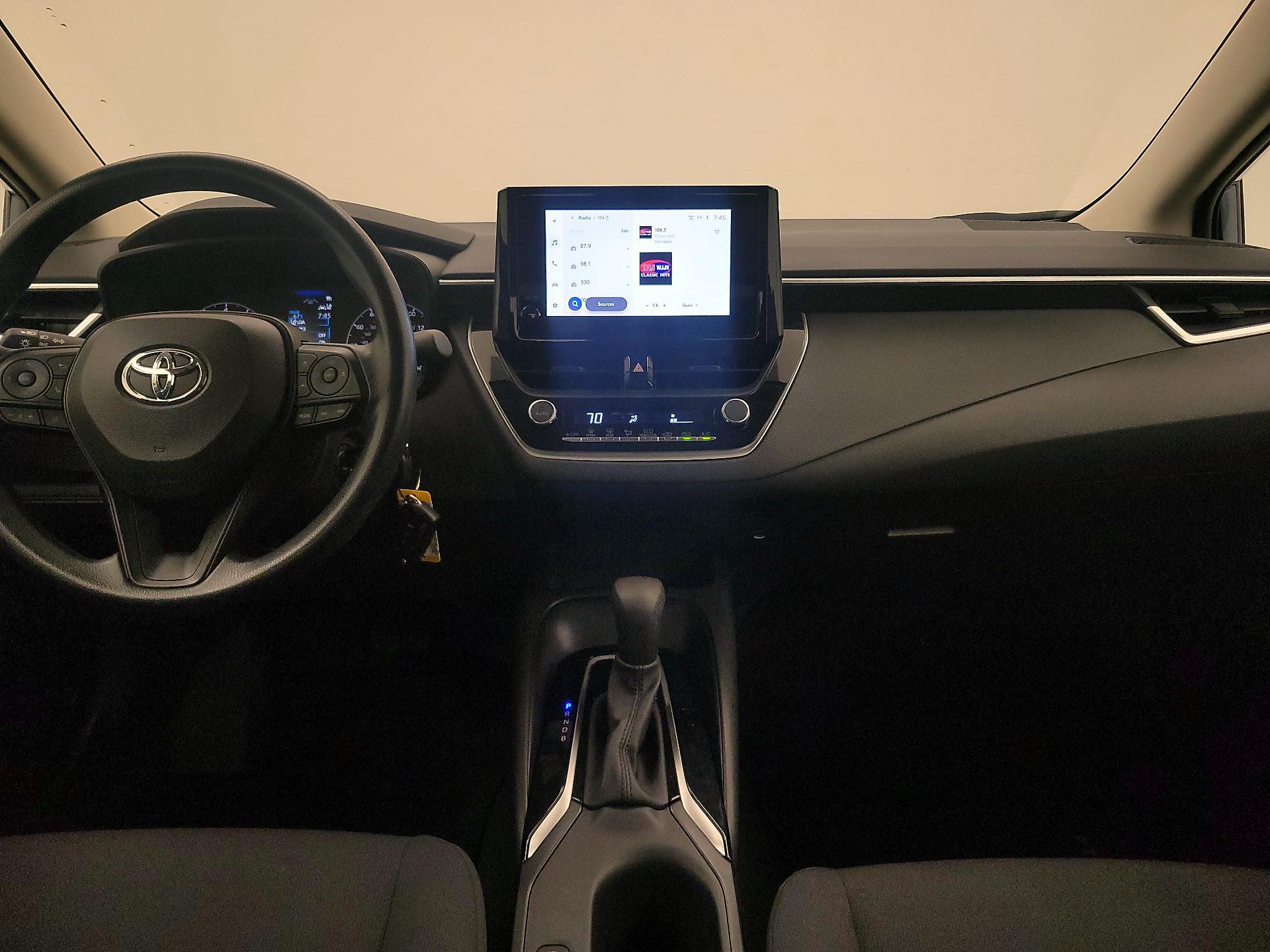 Thumbnail: 2023 Toyota Corolla - 9