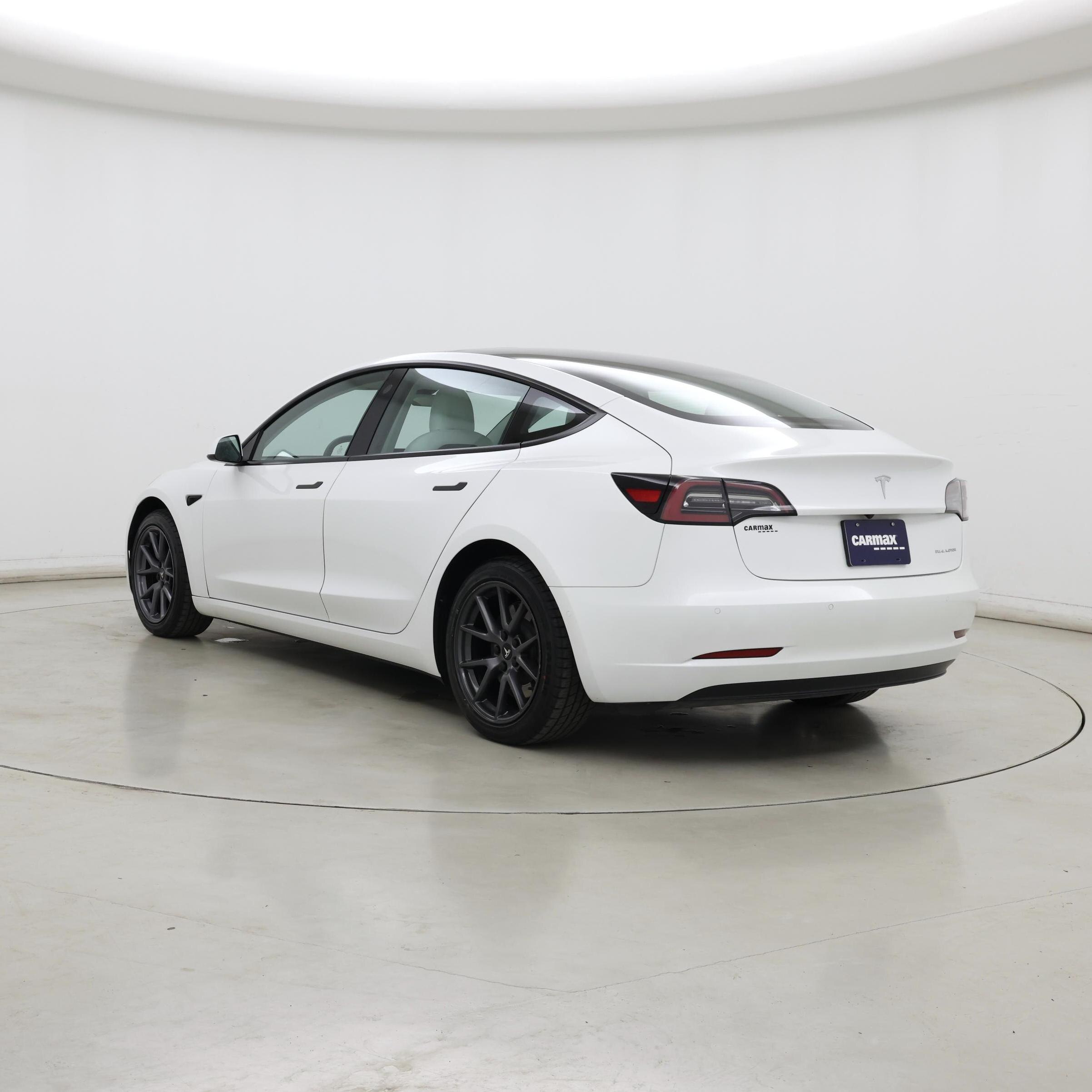 Thumbnail: 2022 Tesla Model 3 - 2