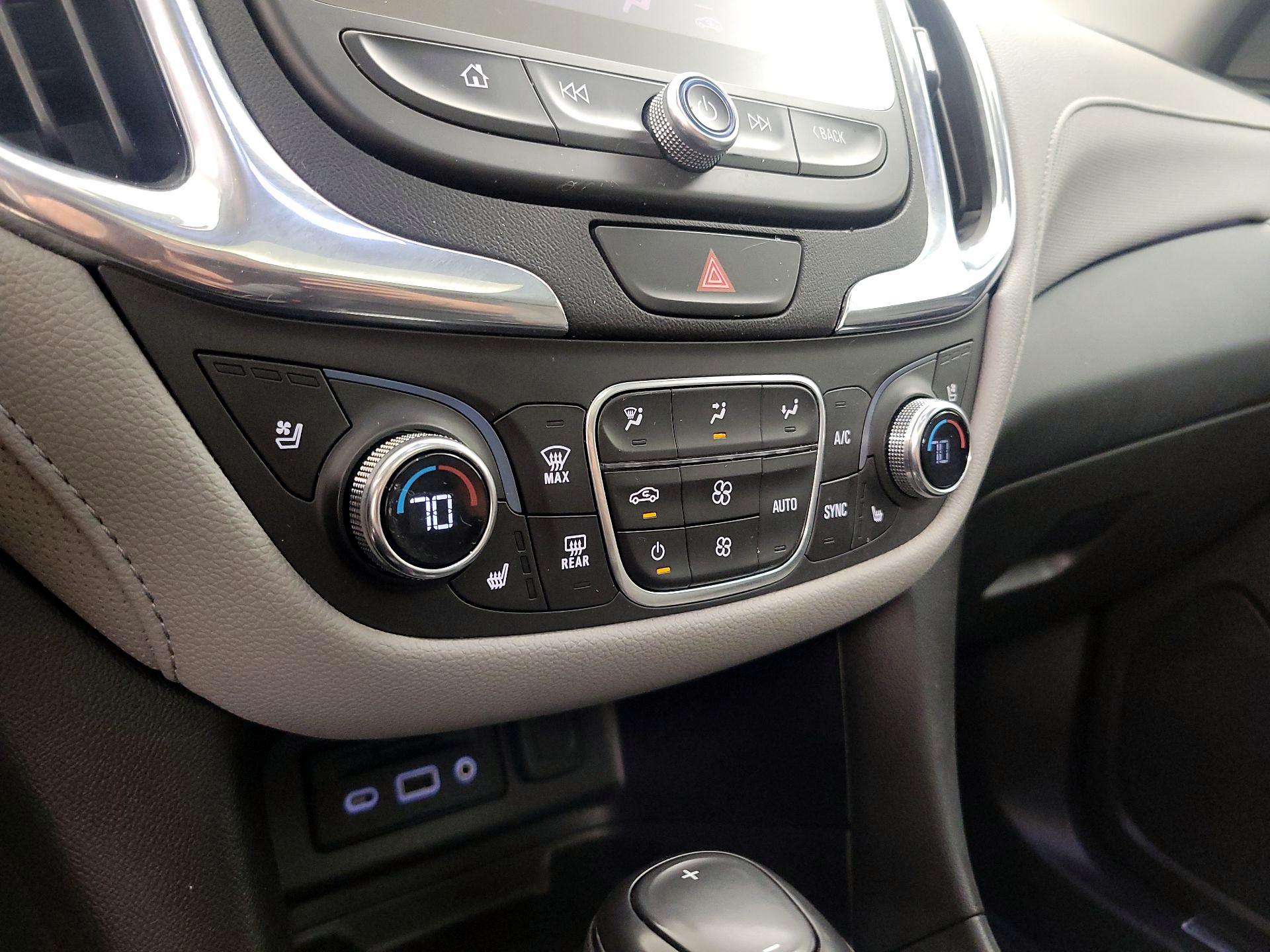 Thumbnail: 2020 Chevrolet Equinox - 17