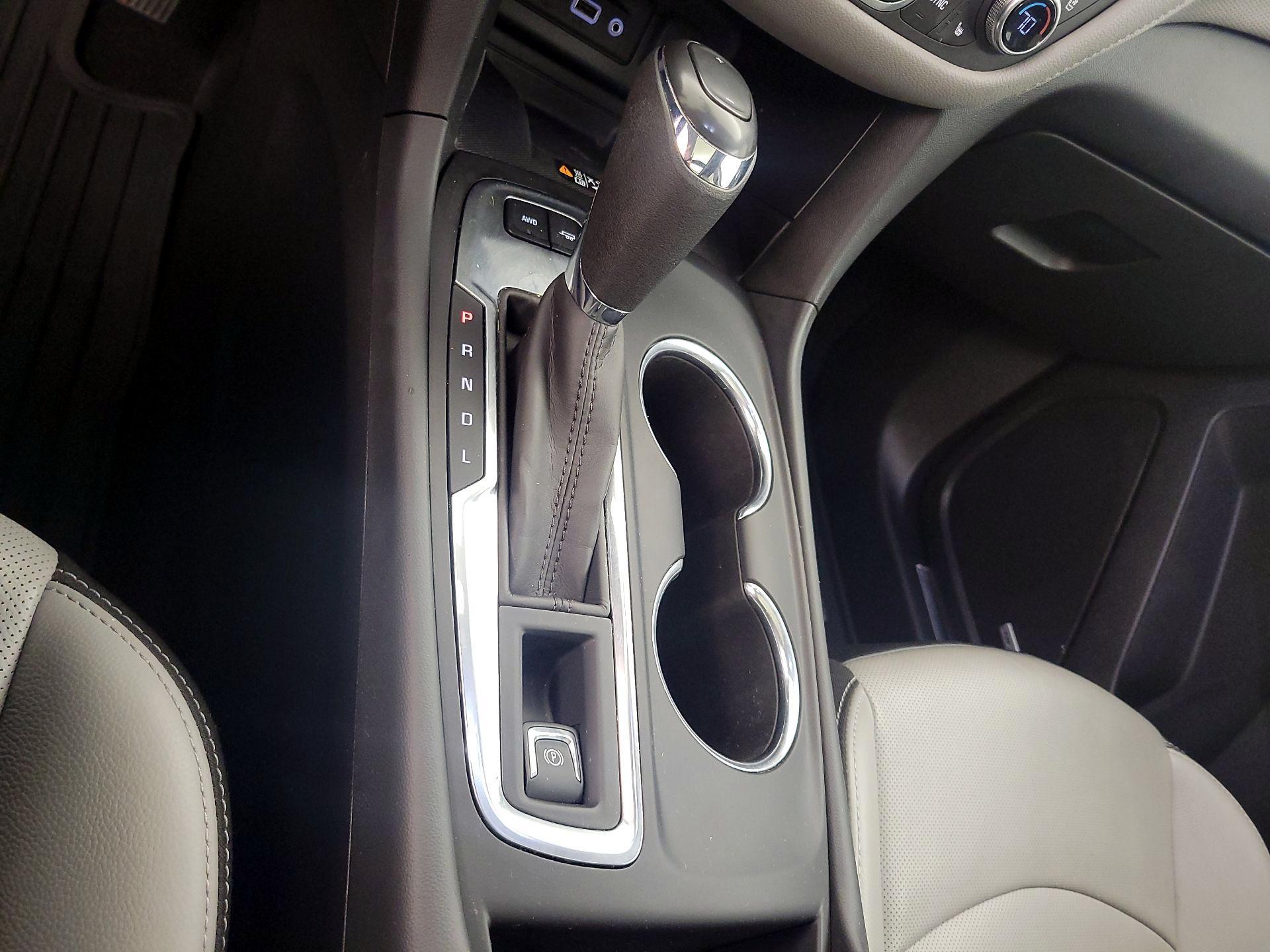 Thumbnail: 2020 Chevrolet Equinox - 18