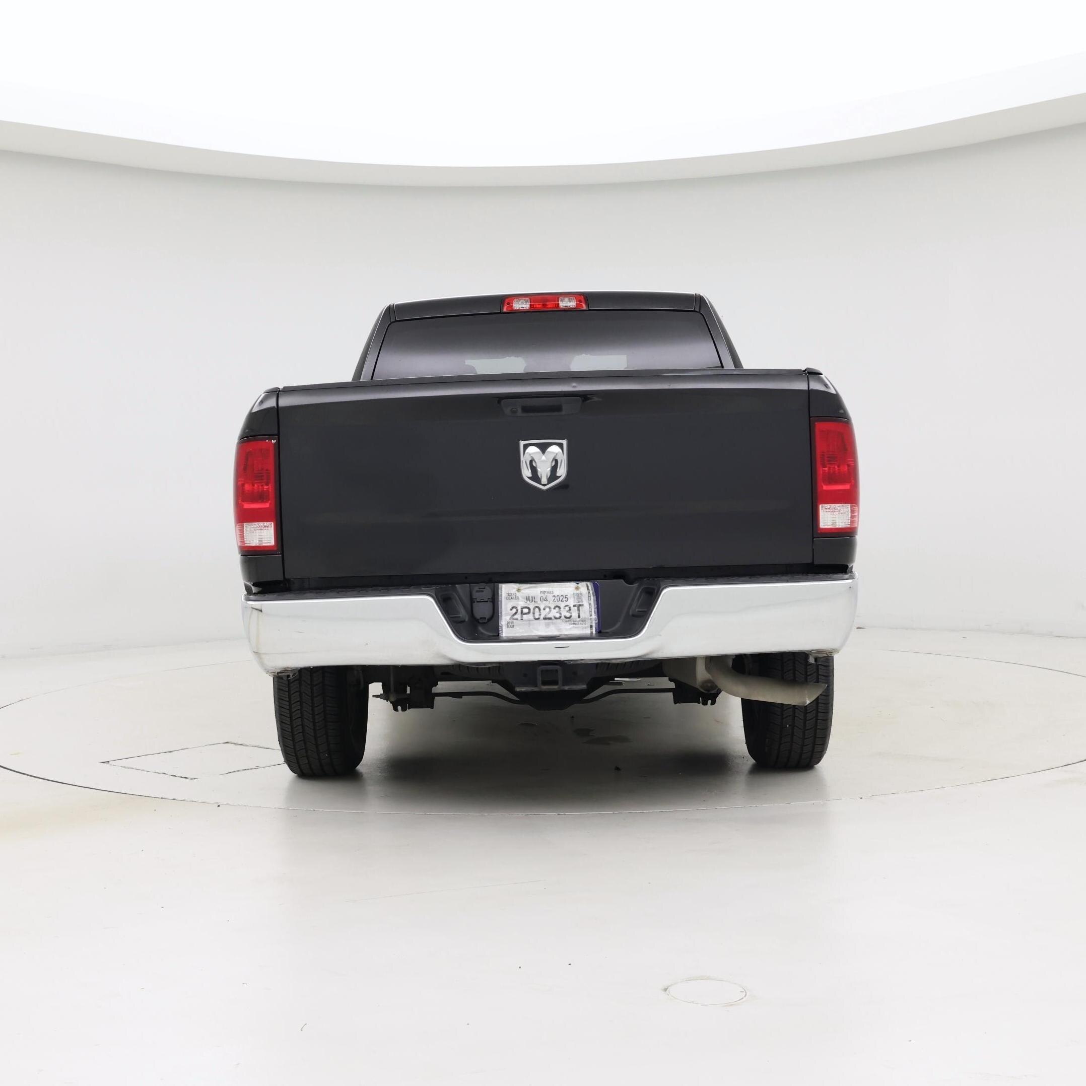 Thumbnail: 2019 RAM 1500 Classic - 6
