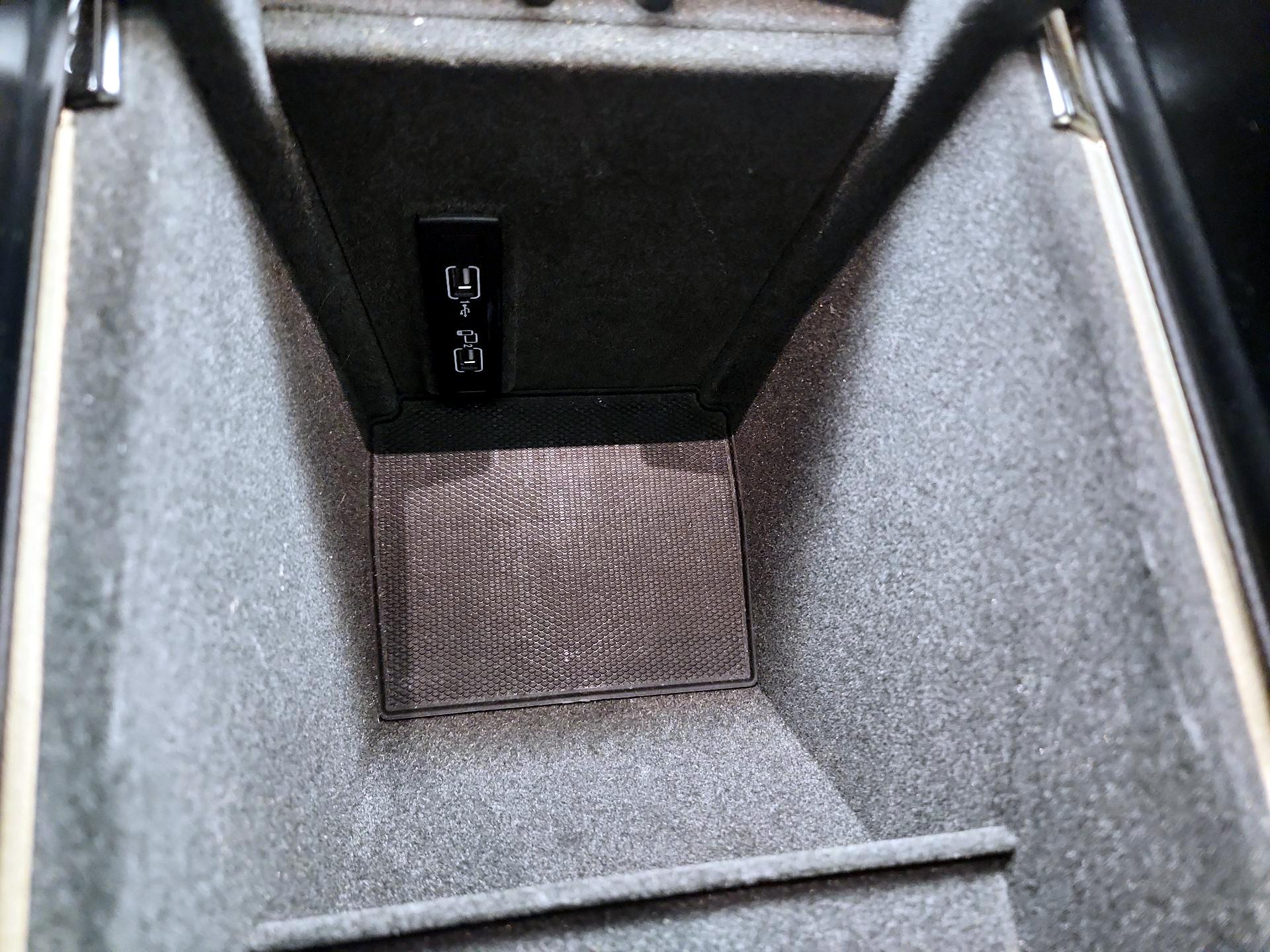 Thumbnail: 2019 Mercedes-Benz GLE - 19