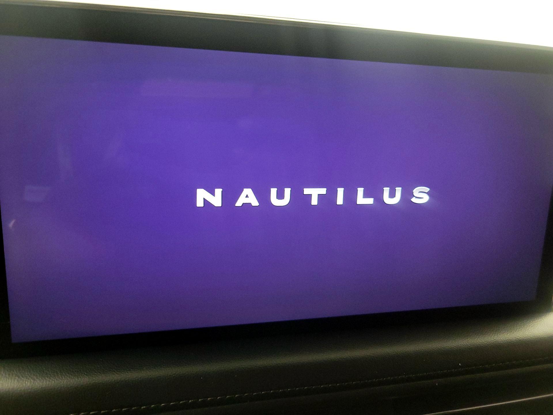 Thumbnail: 2021 Lincoln Nautilus - 15