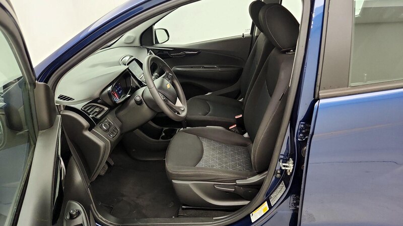 2022 Chevrolet Spark LT 11