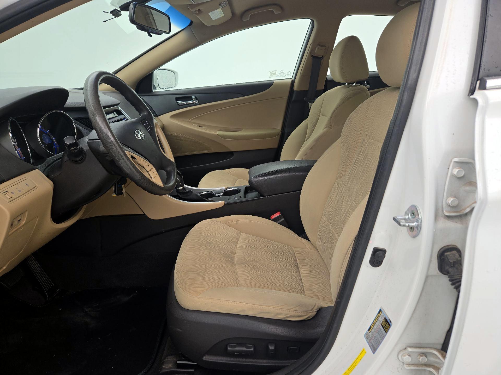 Thumbnail: 2014 Hyundai Sonata - 11