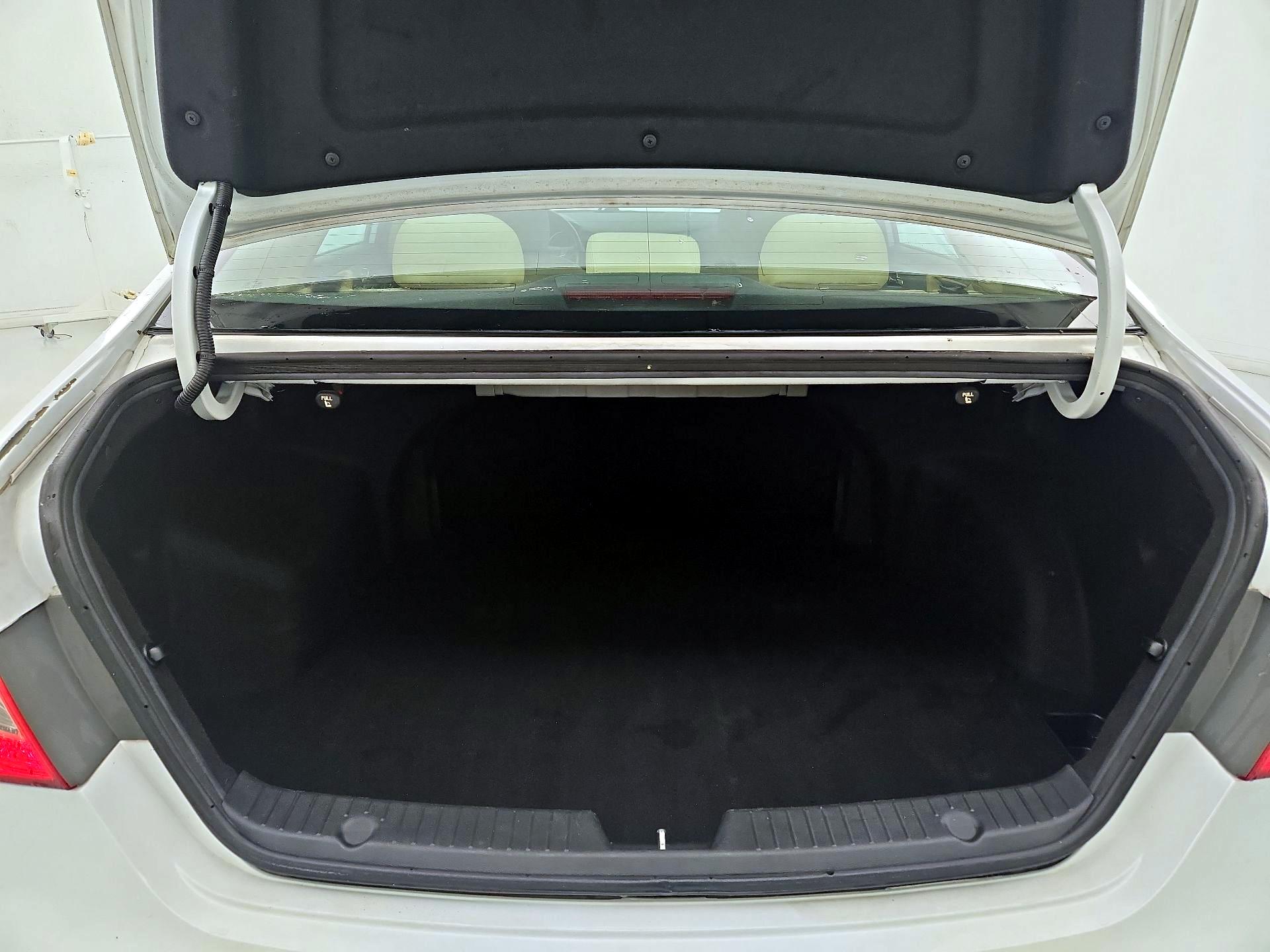 Thumbnail: 2014 Hyundai Sonata - 20