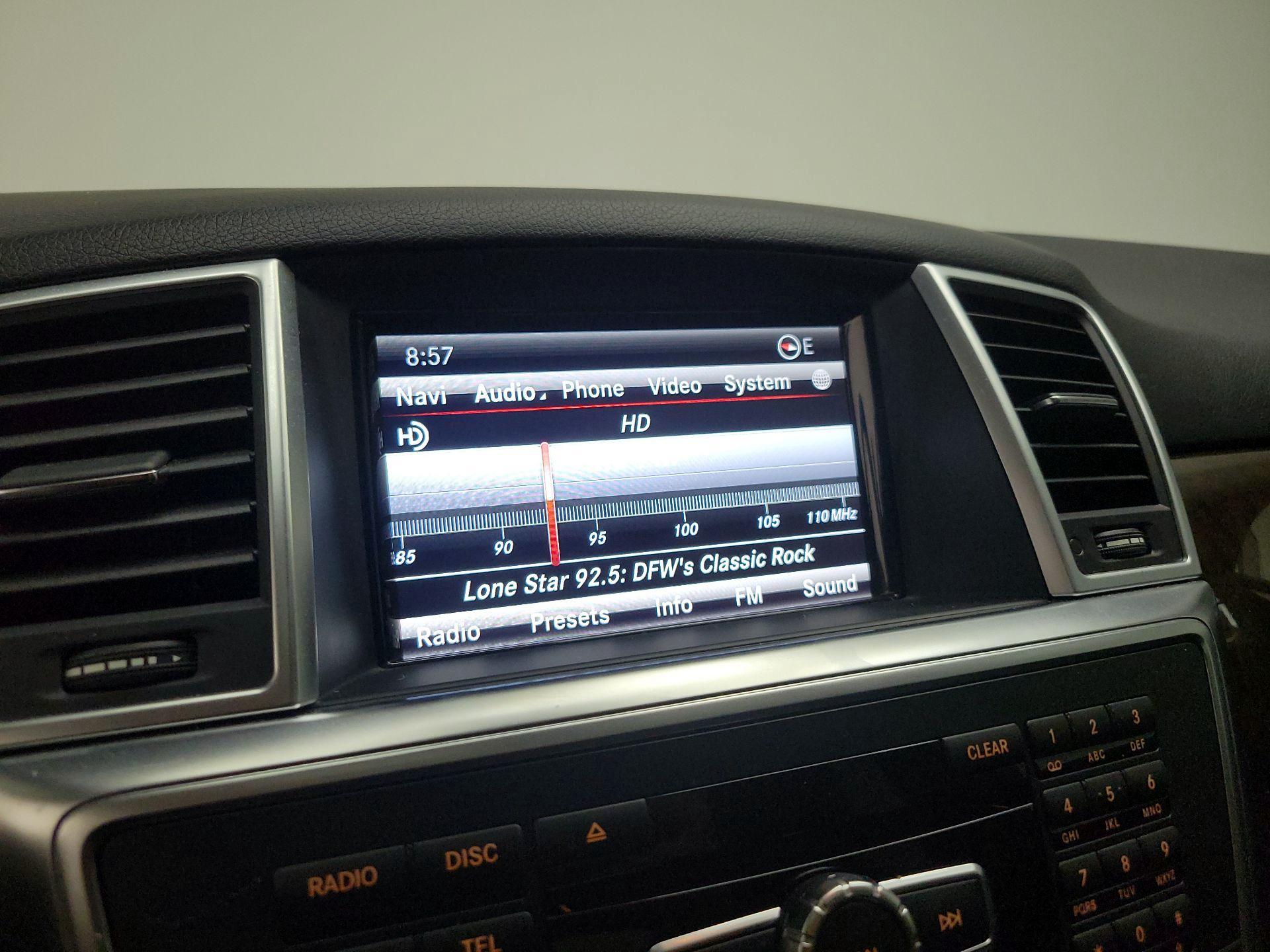 Thumbnail: 2015 Mercedes-Benz M-Class - 15