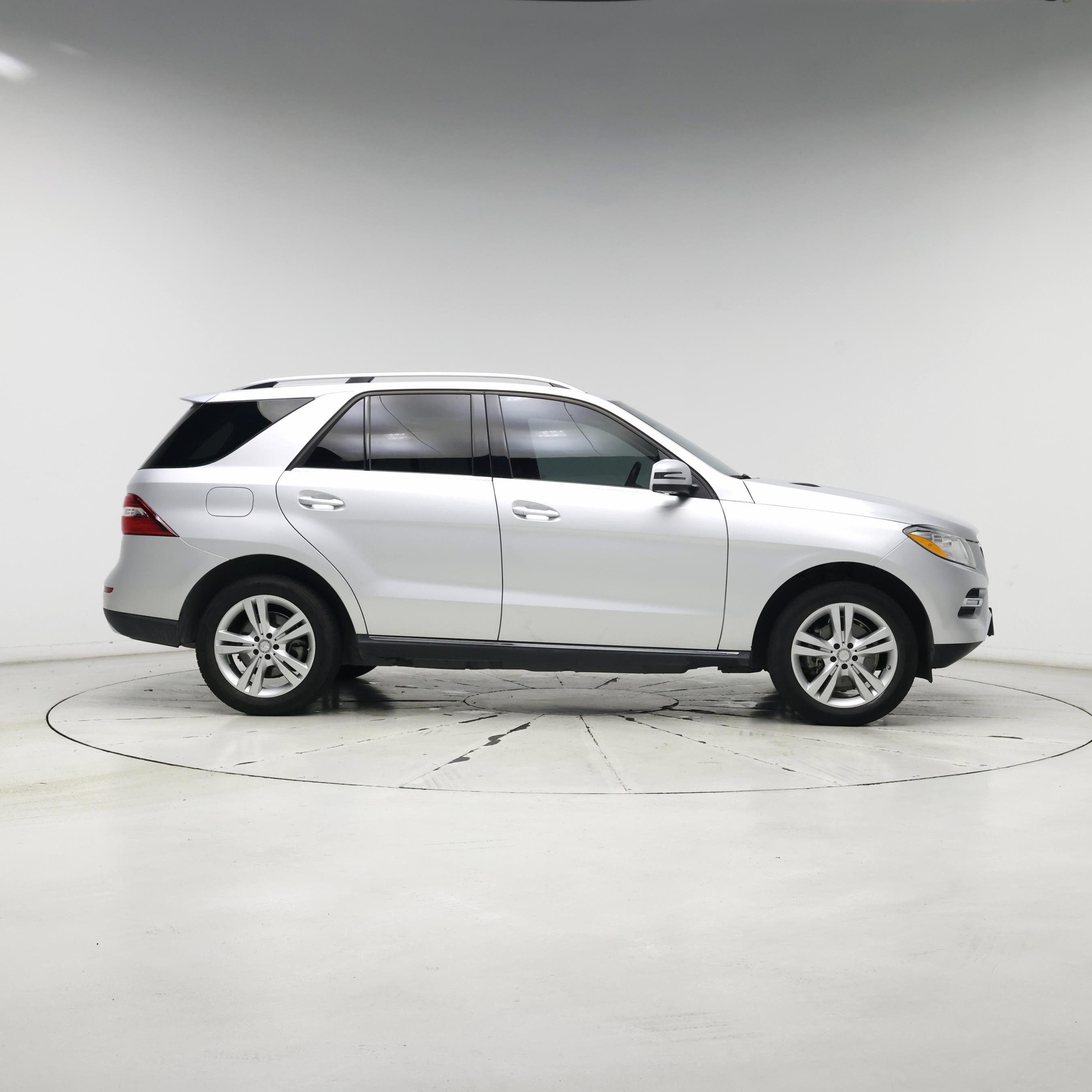 Thumbnail: 2015 Mercedes-Benz M-Class - 7