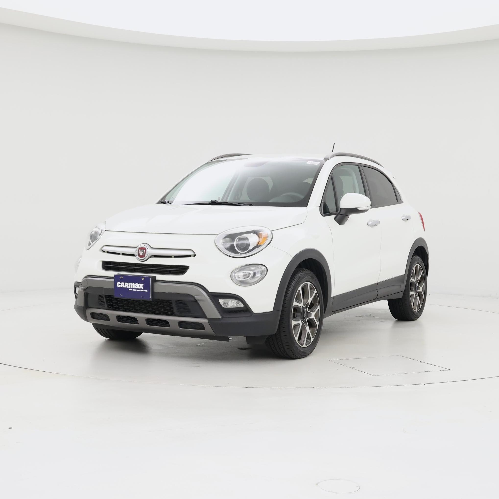 Thumbnail: 2017 Fiat 500X - 4